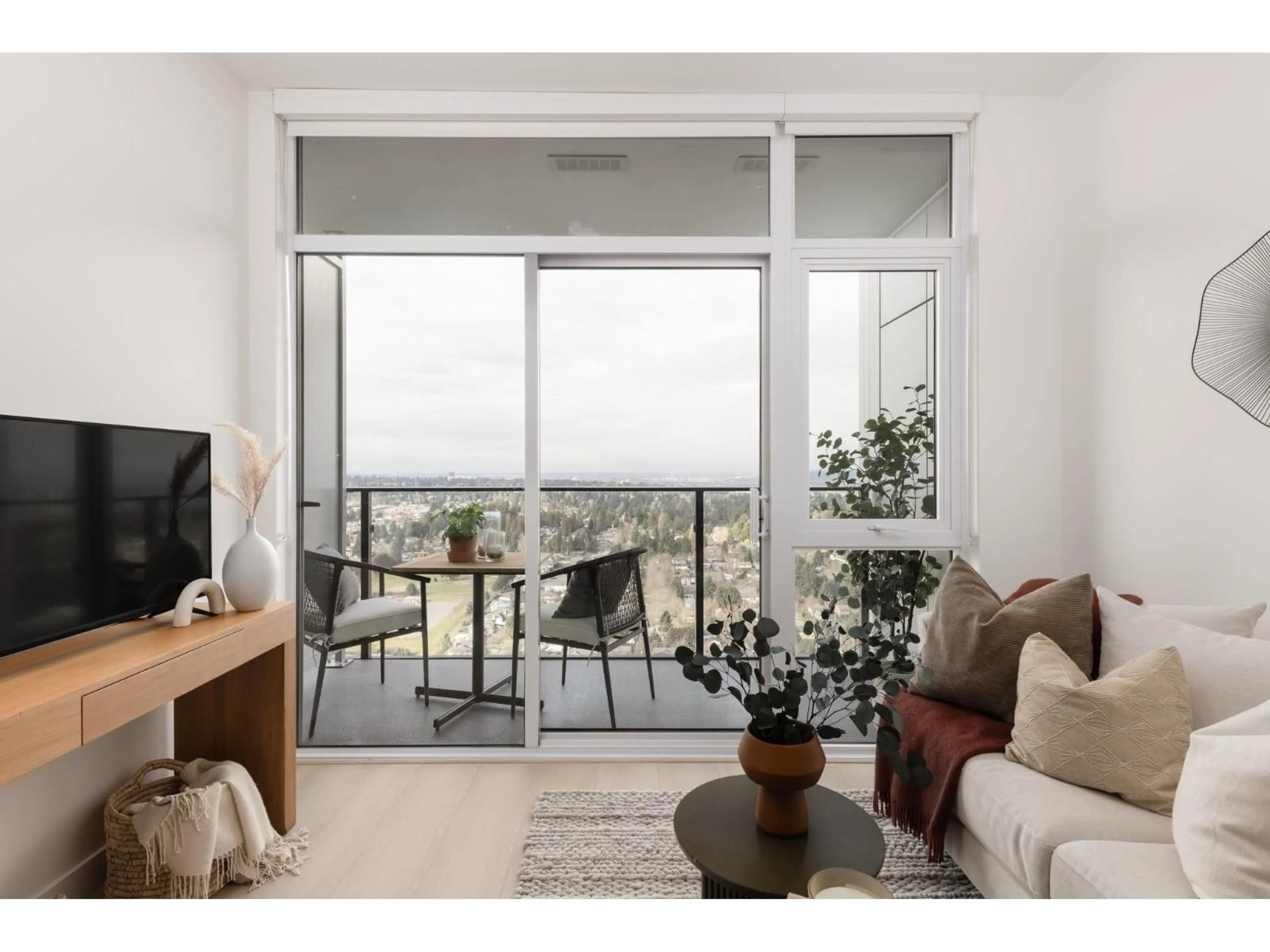 Living room with furniture, unknown for 2305 - 13573 98A AVENUE, Surrey British Columbia V3T0X1