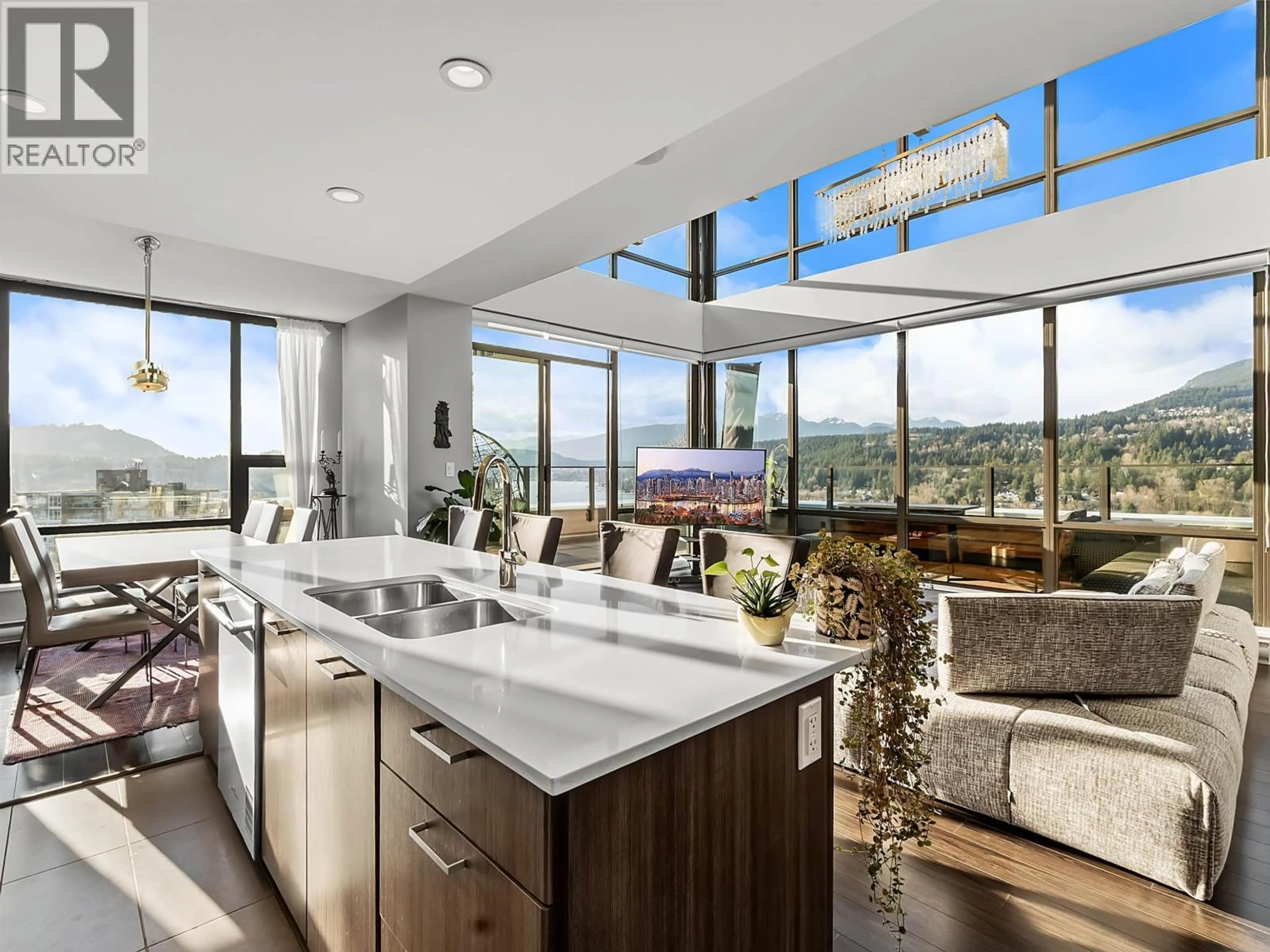 Open concept kitchen, ceramic/tile floor for 2603 - 301 CAPILANO ROAD, Port Moody British Columbia V3H0G6