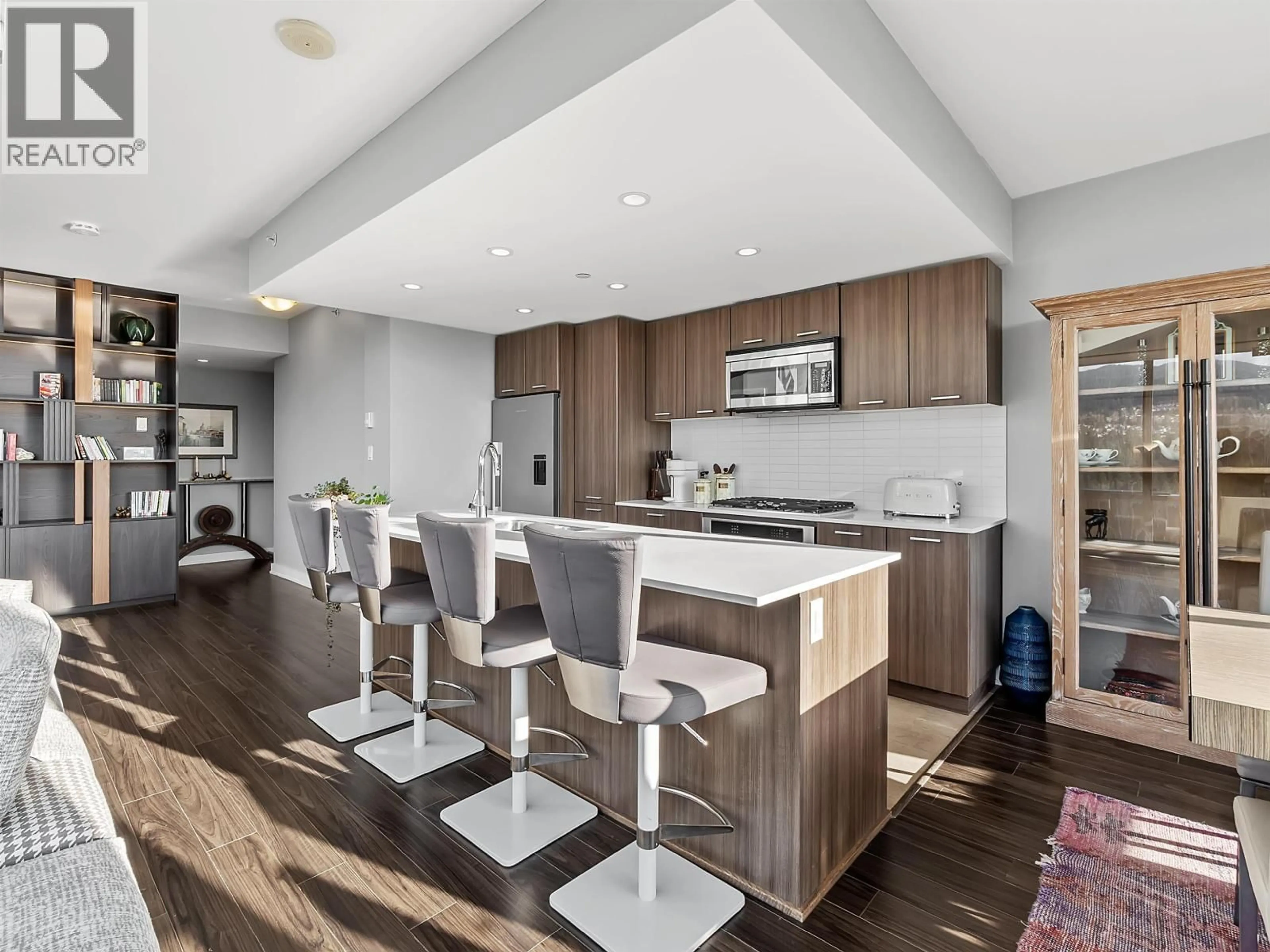 Open concept kitchen, wood/laminate floor for 2603 - 301 CAPILANO ROAD, Port Moody British Columbia V3H0G6