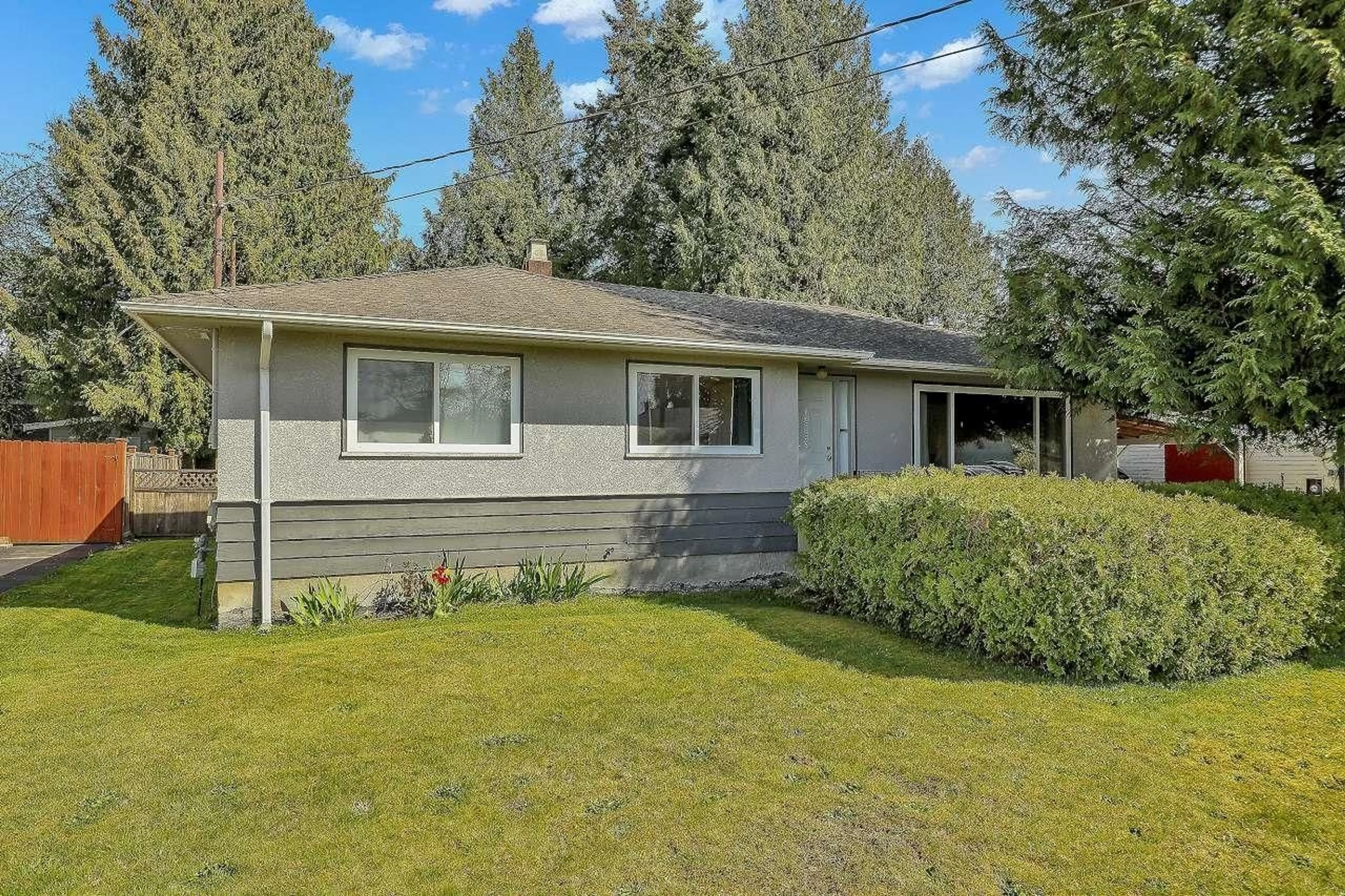 Home with vinyl exterior material, street for 10236 125 STREET, Surrey British Columbia V3V4Y4