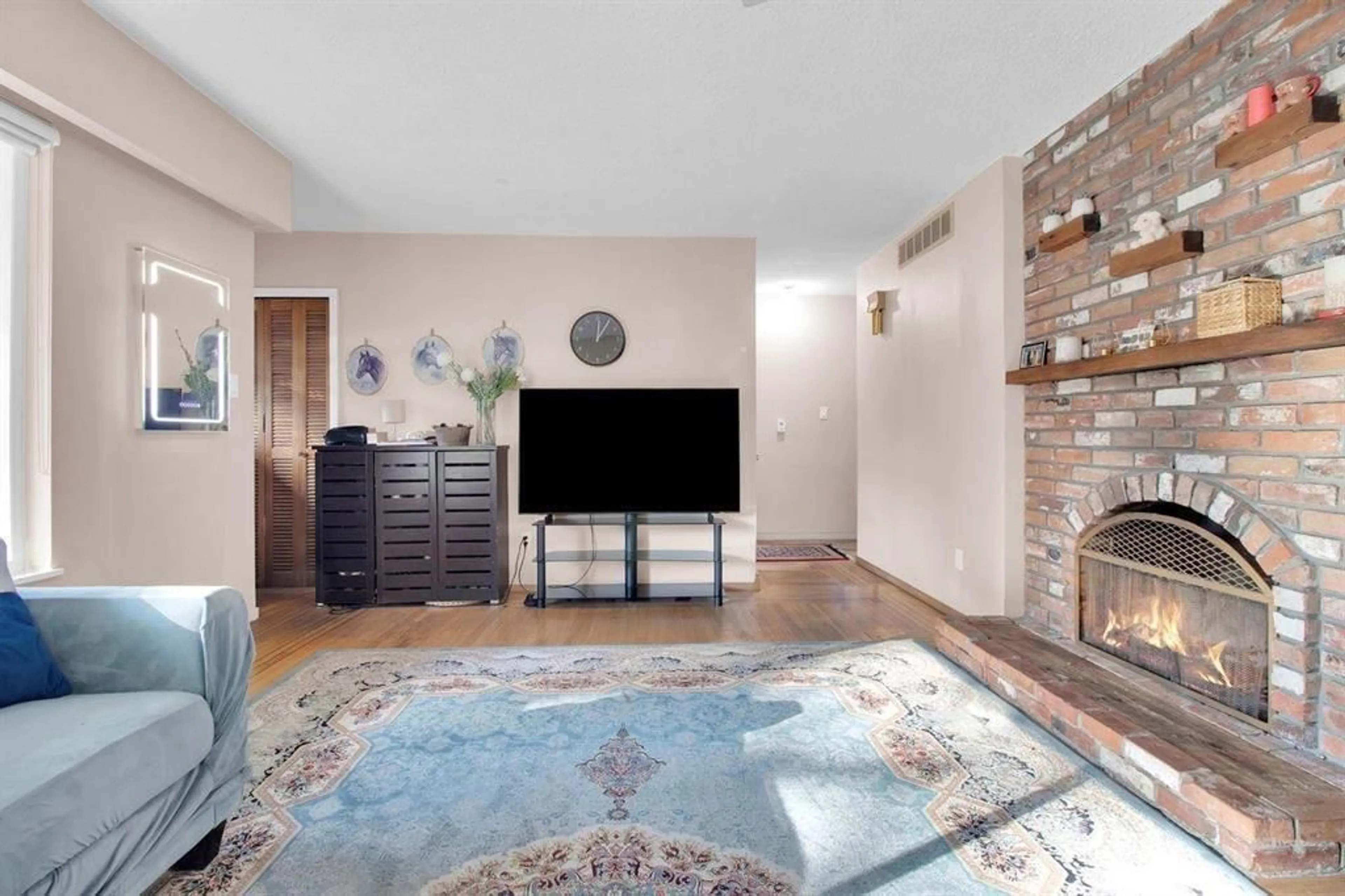 Unknown for 12533 99A AVENUE, Surrey British Columbia V3V2R6