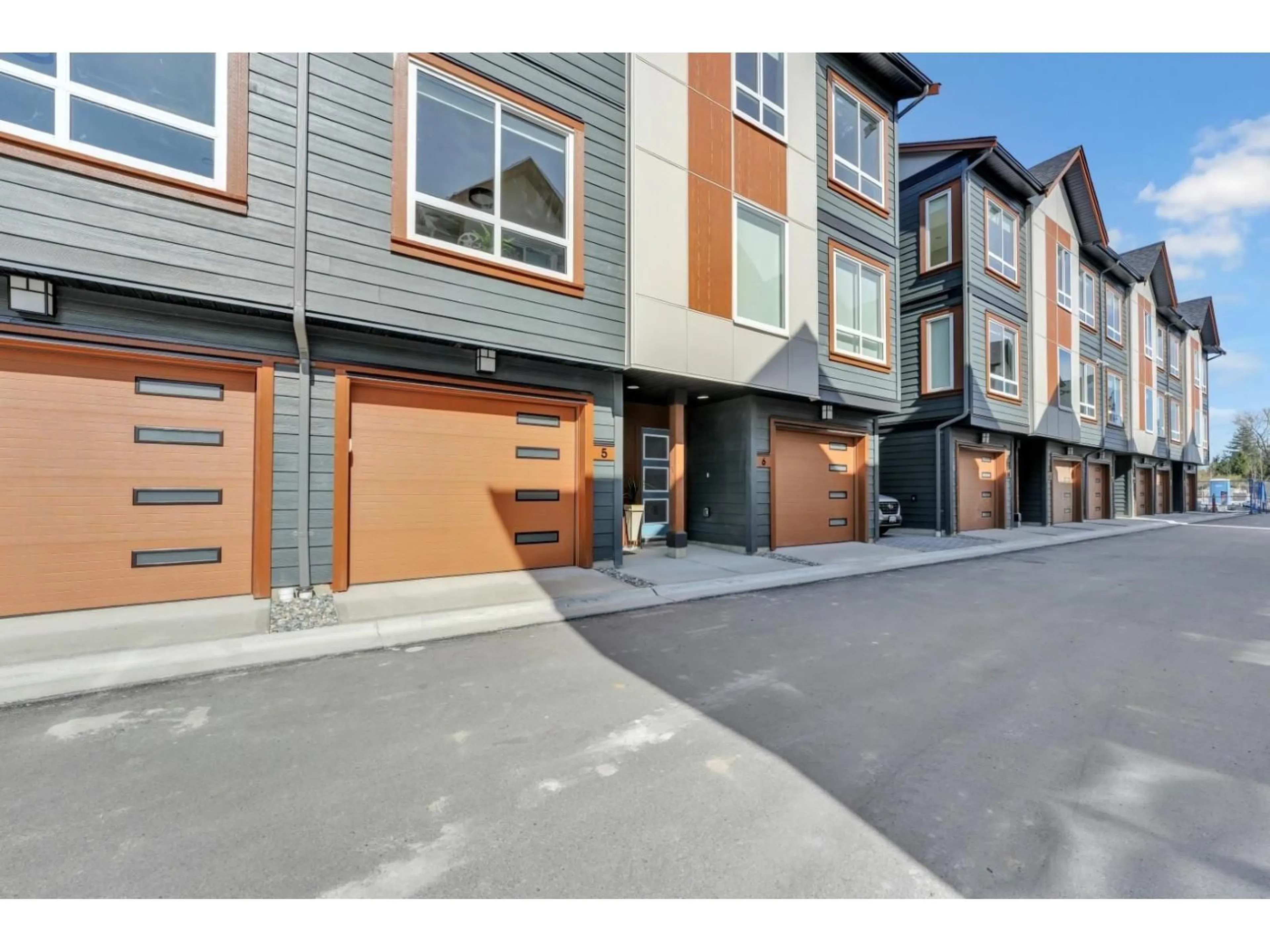 Unknown for 5 - 17155 79A AVENUE, Surrey British Columbia V4N0E5
