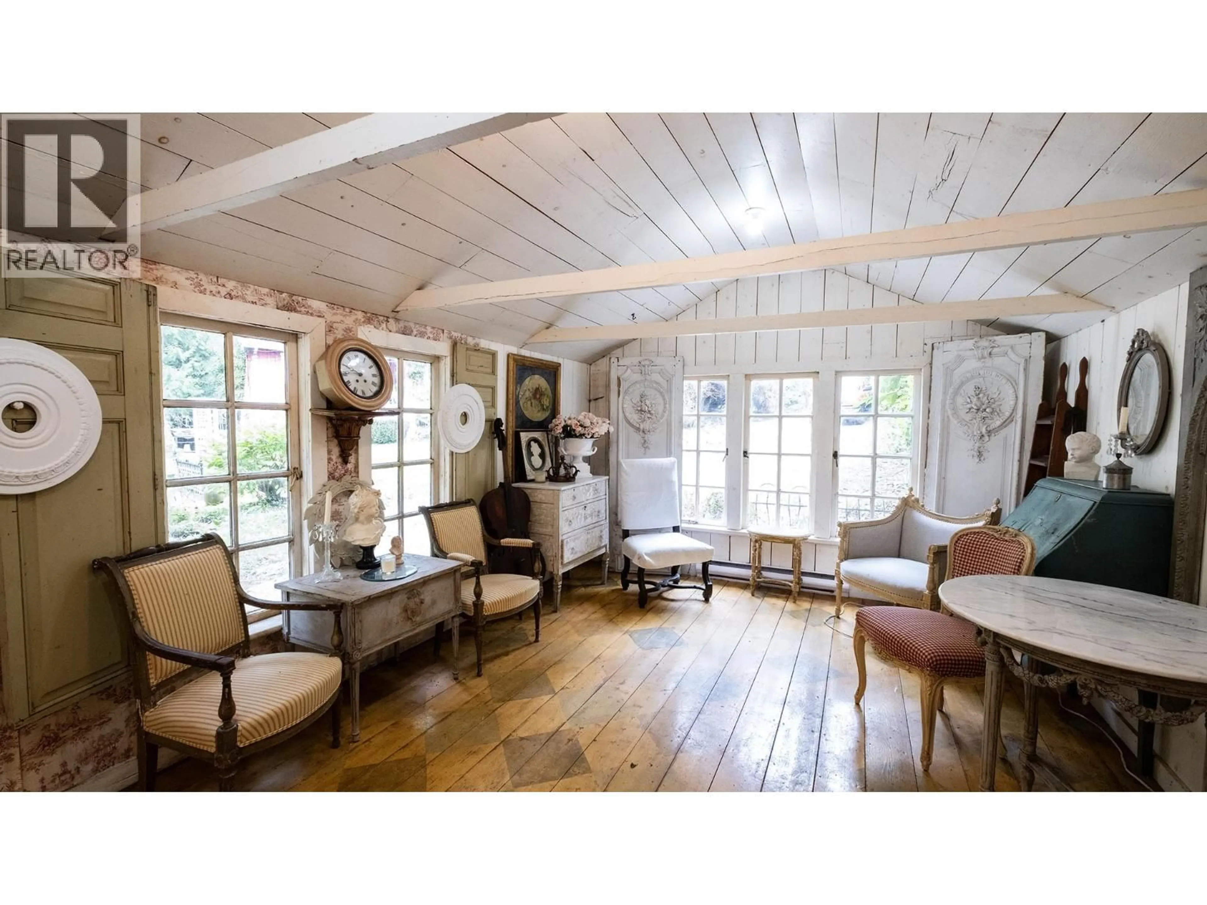 Unknown for 2572 MILES ROAD, Roberts Creek British Columbia V0N2W4