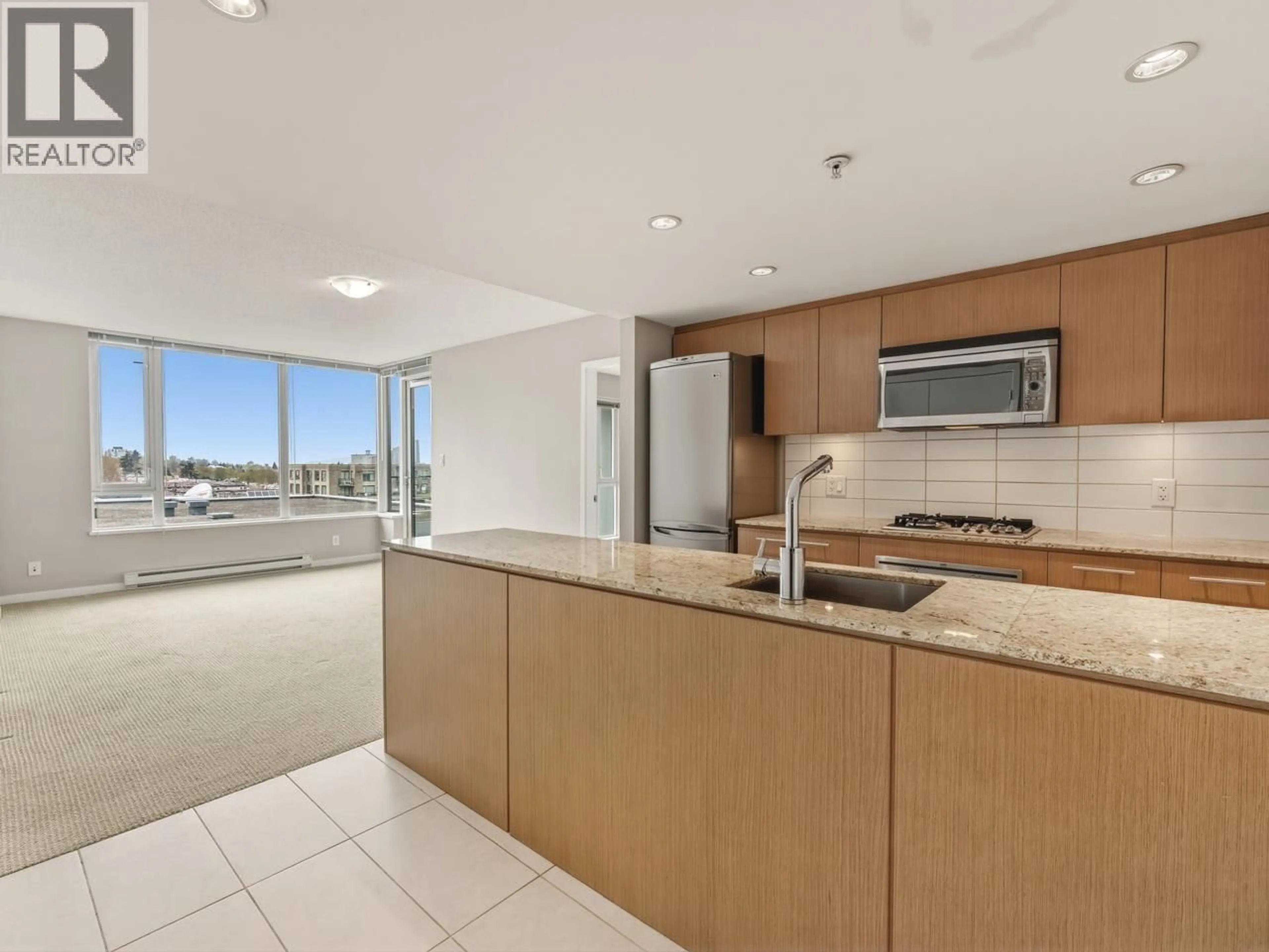 Standard kitchen, unknown for 511 - 522 8TH AVENUE, Vancouver British Columbia V5Z0A9