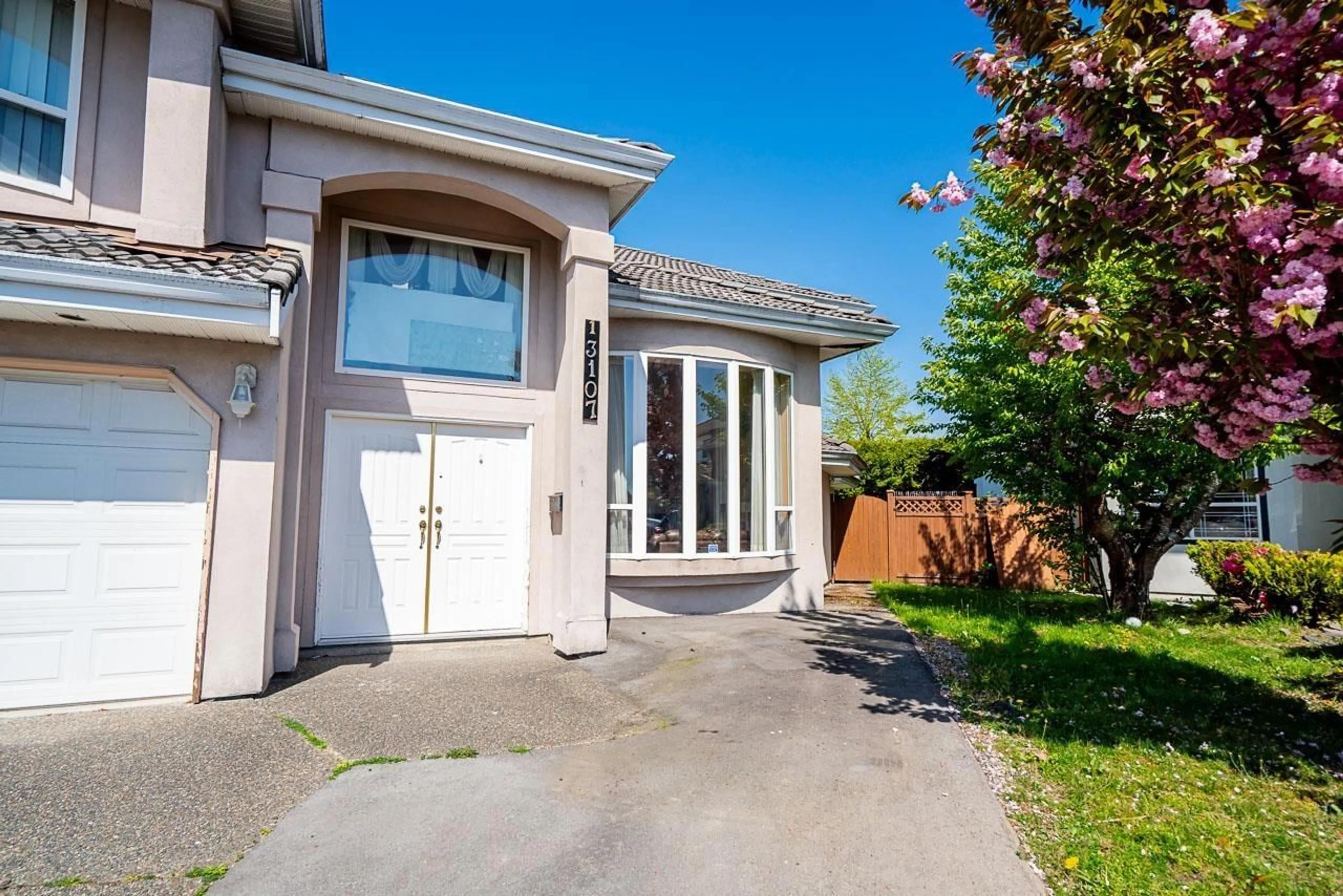 Unknown for 13107 74 AVENUE, Surrey British Columbia V3W1C3