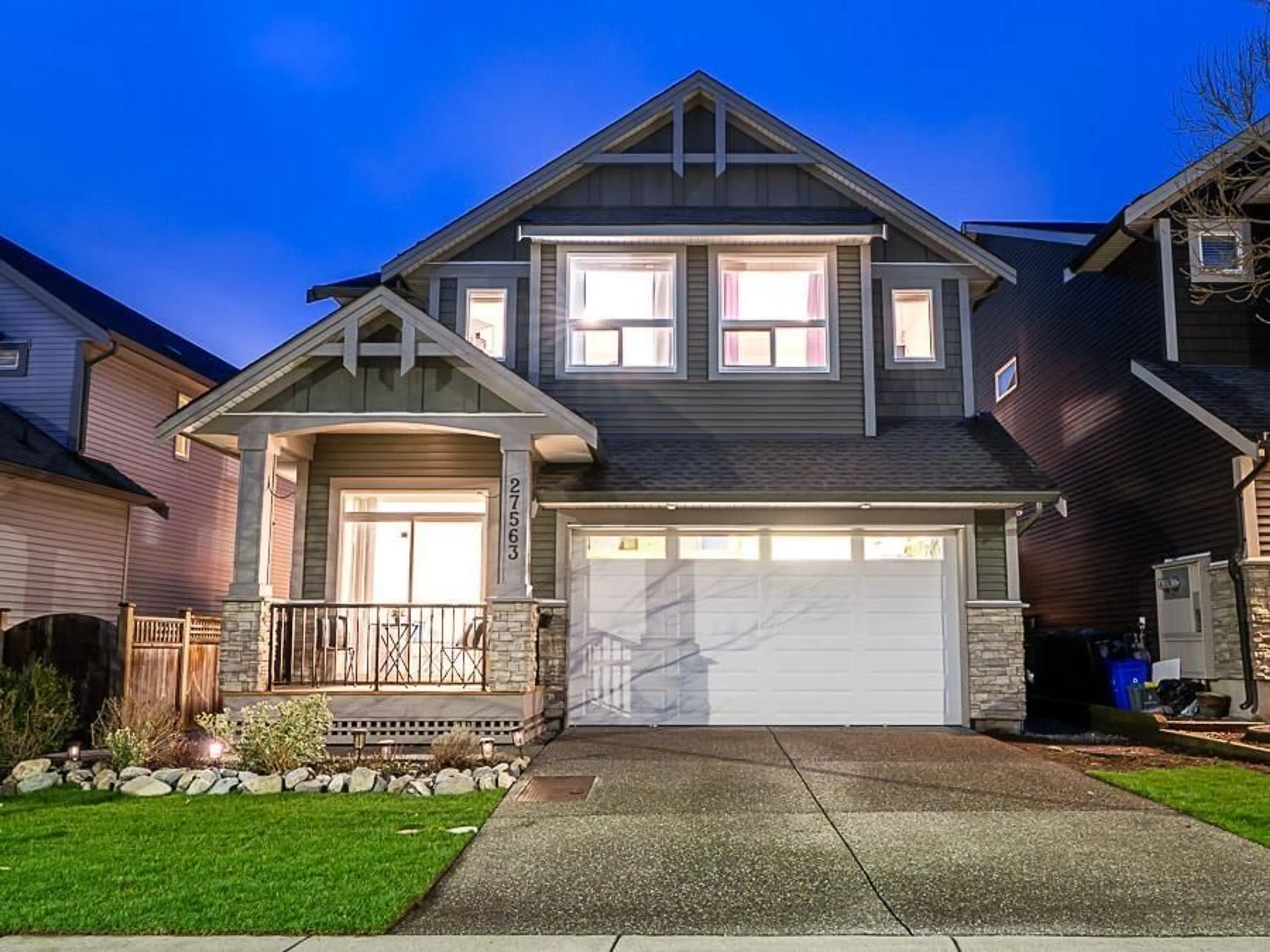Home with vinyl exterior material, street for 27563 27A AVENUE, Langley British Columbia V4W0C4