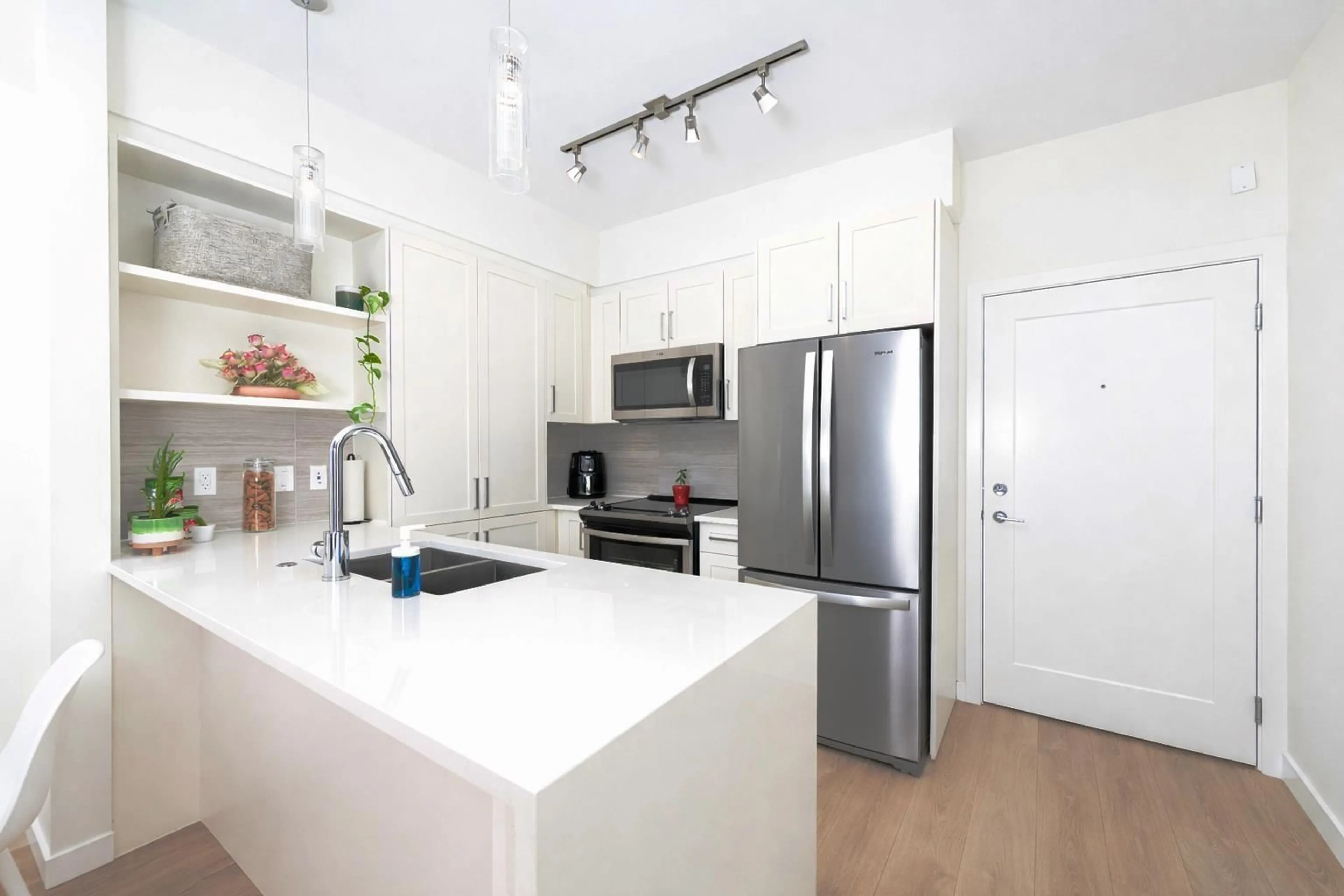 Open concept kitchen, unknown for F209 - 20211 66 AVENUE, Langley British Columbia V2Y0L4