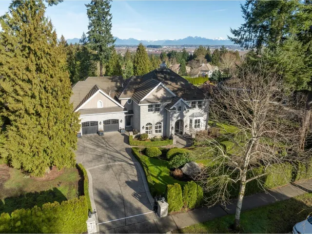 16283 29 AVENUE, Surrey 2