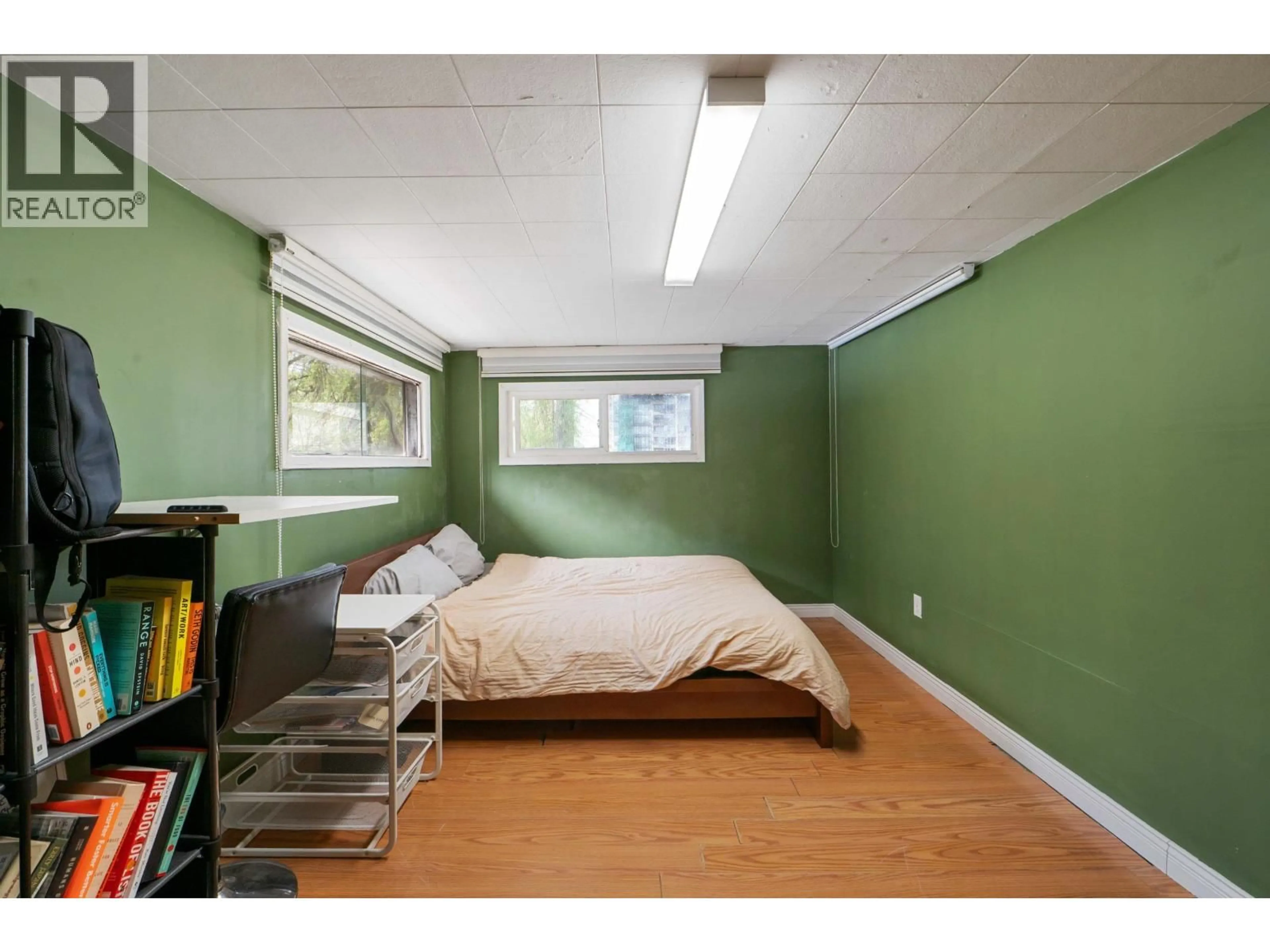 A pic of a room for 12058 HARRIS ROAD, Pitt Meadows British Columbia V3Y2B5