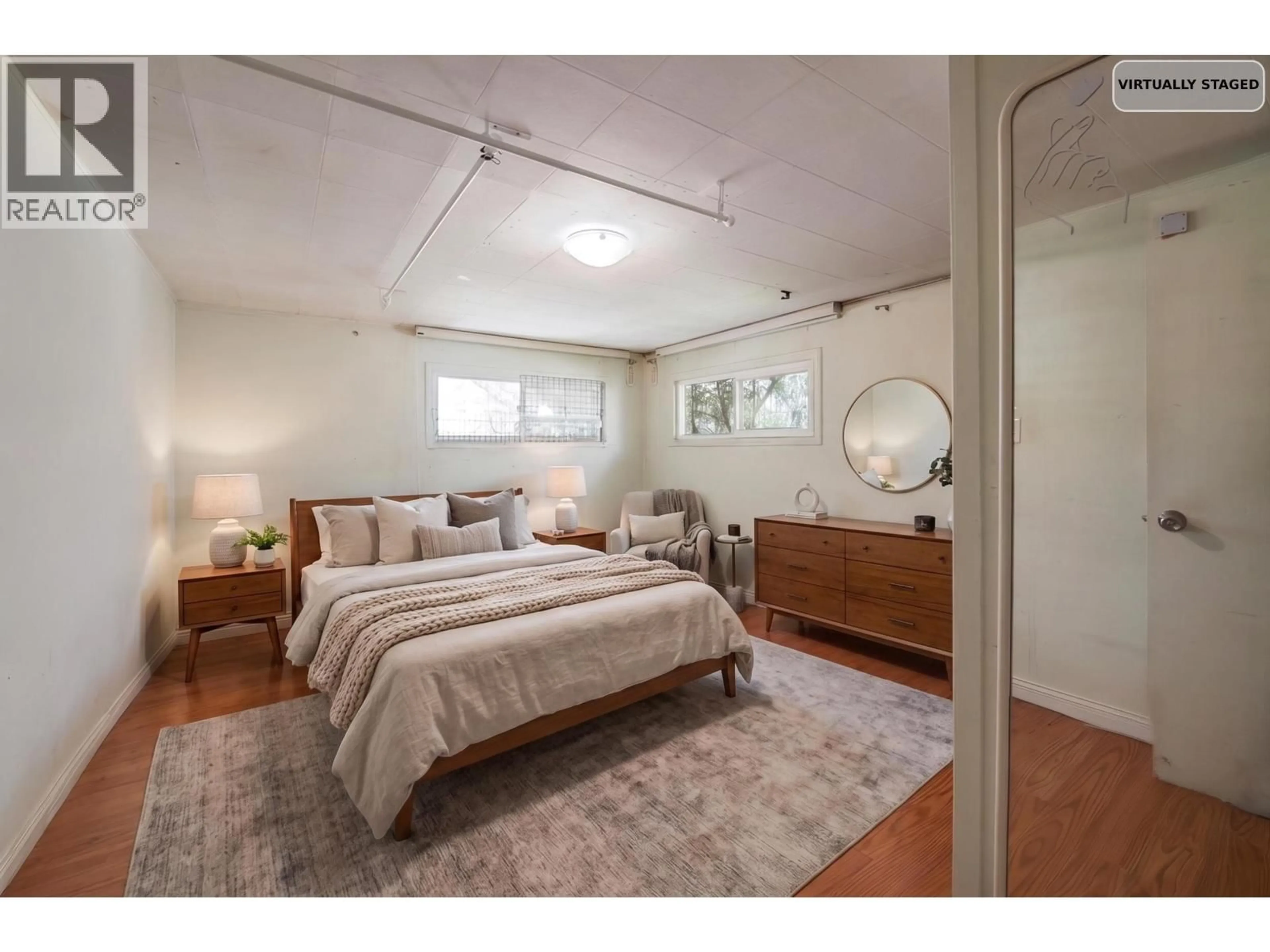 Bedroom with bed, unknown for 12058 HARRIS ROAD, Pitt Meadows British Columbia V3Y2B5