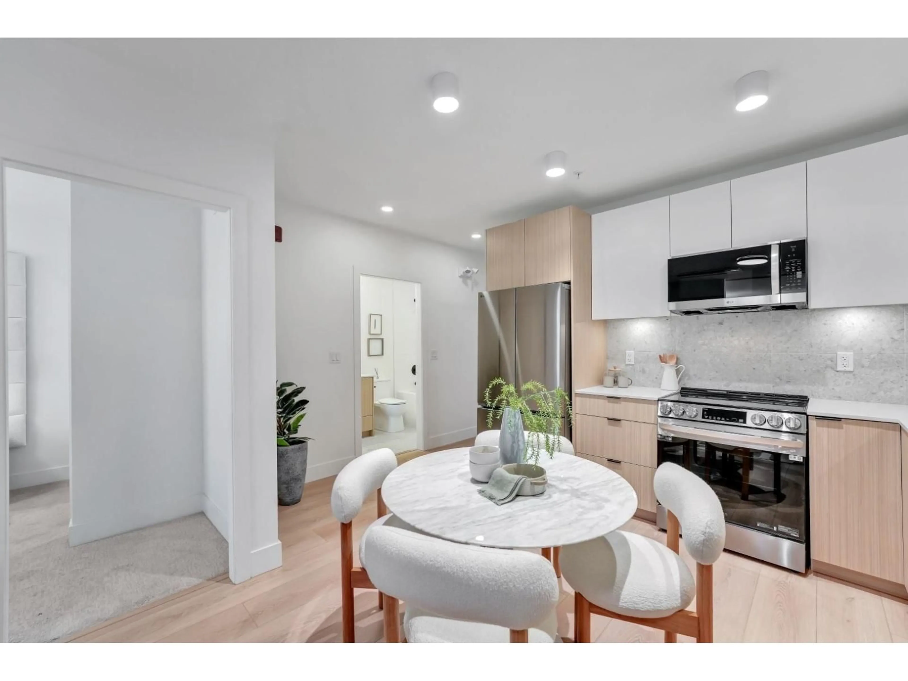 Open concept kitchen, ceramic/tile floor for A313 - 5360 204TH STREET, Langley British Columbia V0V0V0