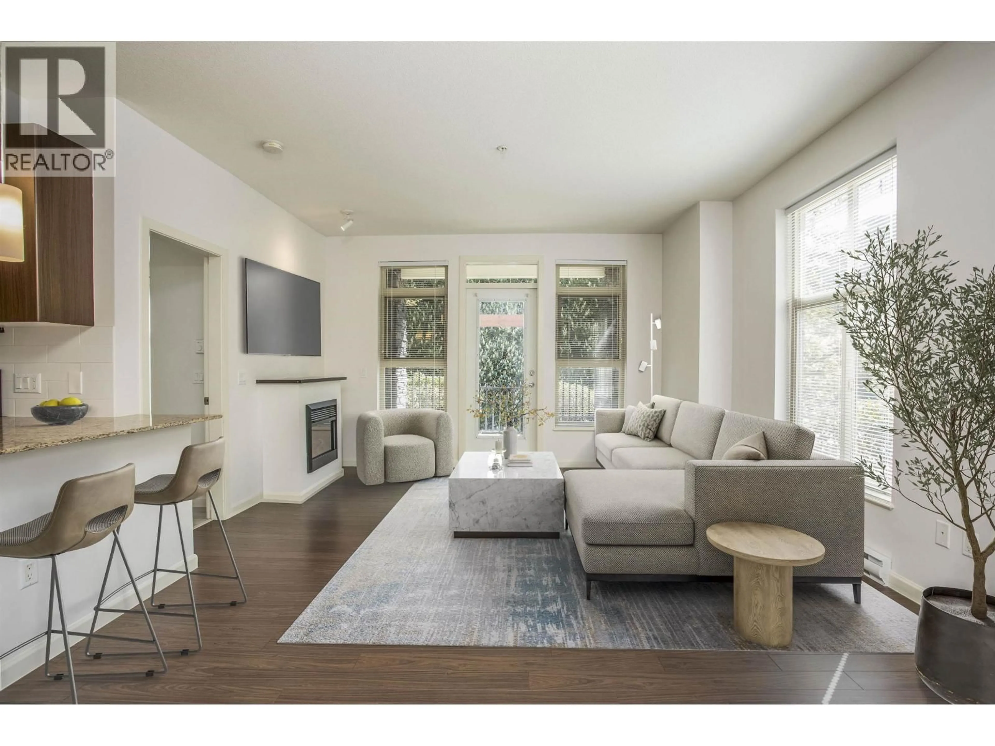 Living room with furniture, unknown for 116 - 2477 KELLY AVENUE, Port Coquitlam British Columbia V3C0B3