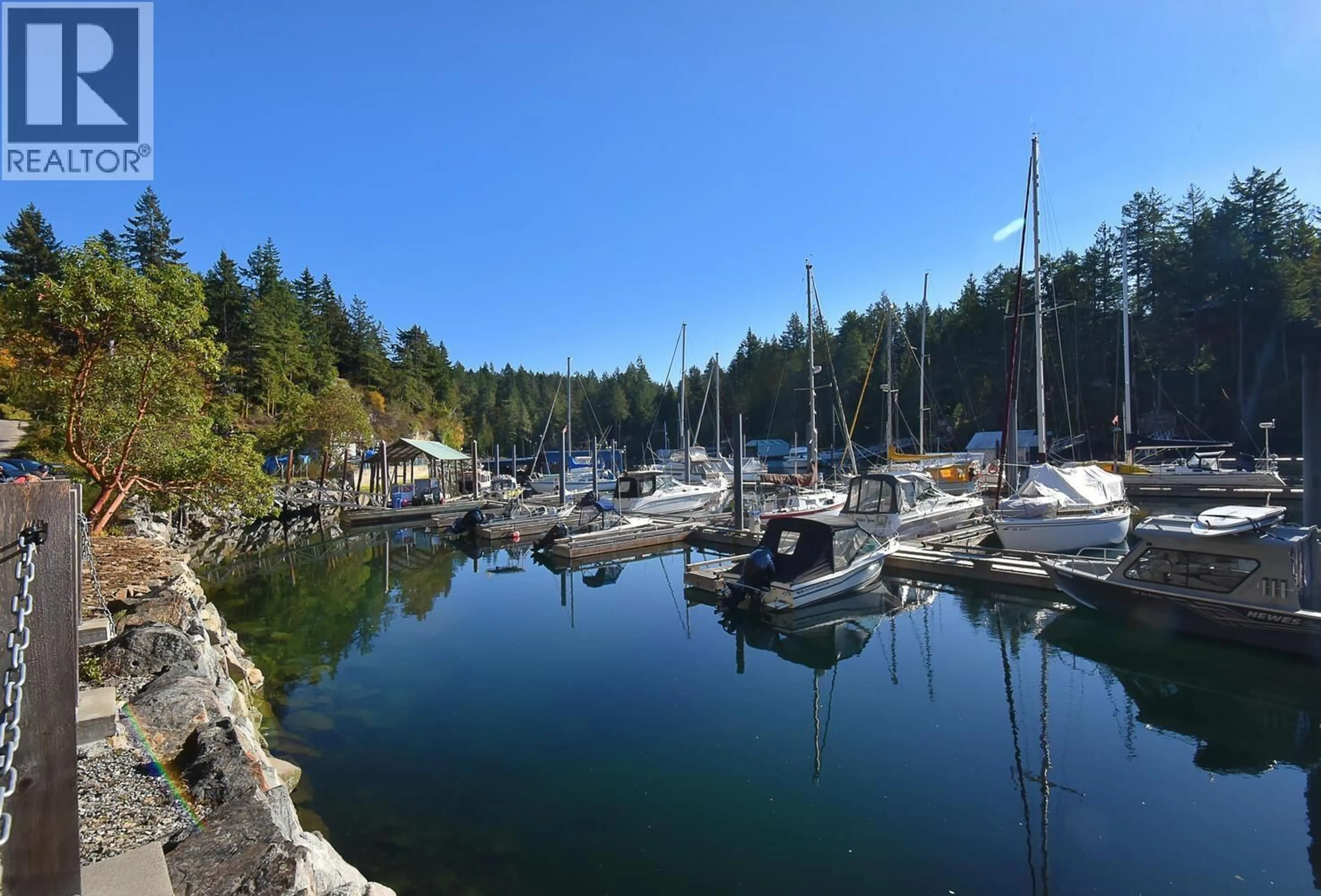 Unknown for 10113 - 10131 MERCER ROAD, Halfmoon Bay British Columbia V7Z1B7