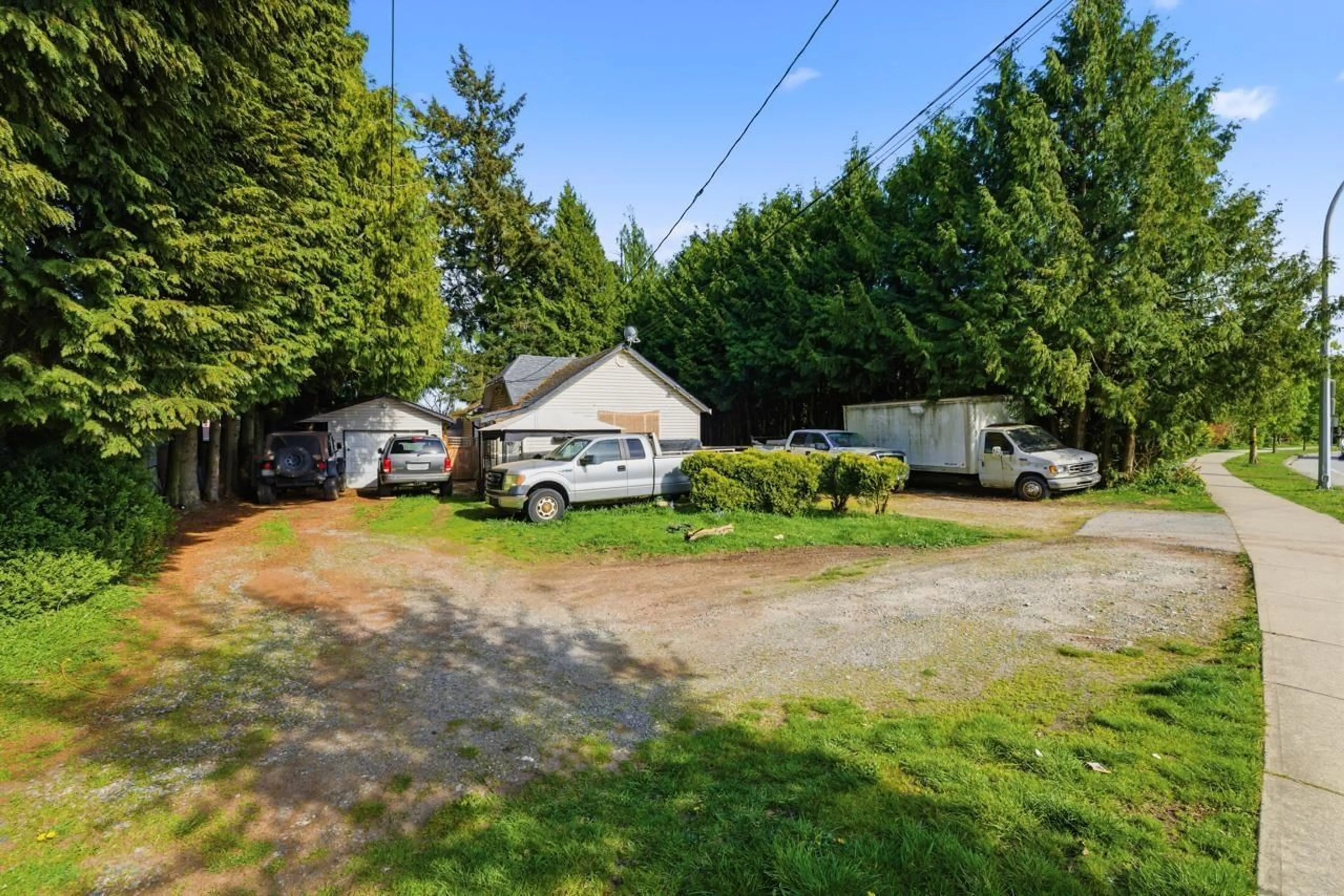 A pic from outside/outdoor area/front of a property/back of a property/a pic from drone, street for 2336 156 STREET, Surrey British Columbia V4A4V4