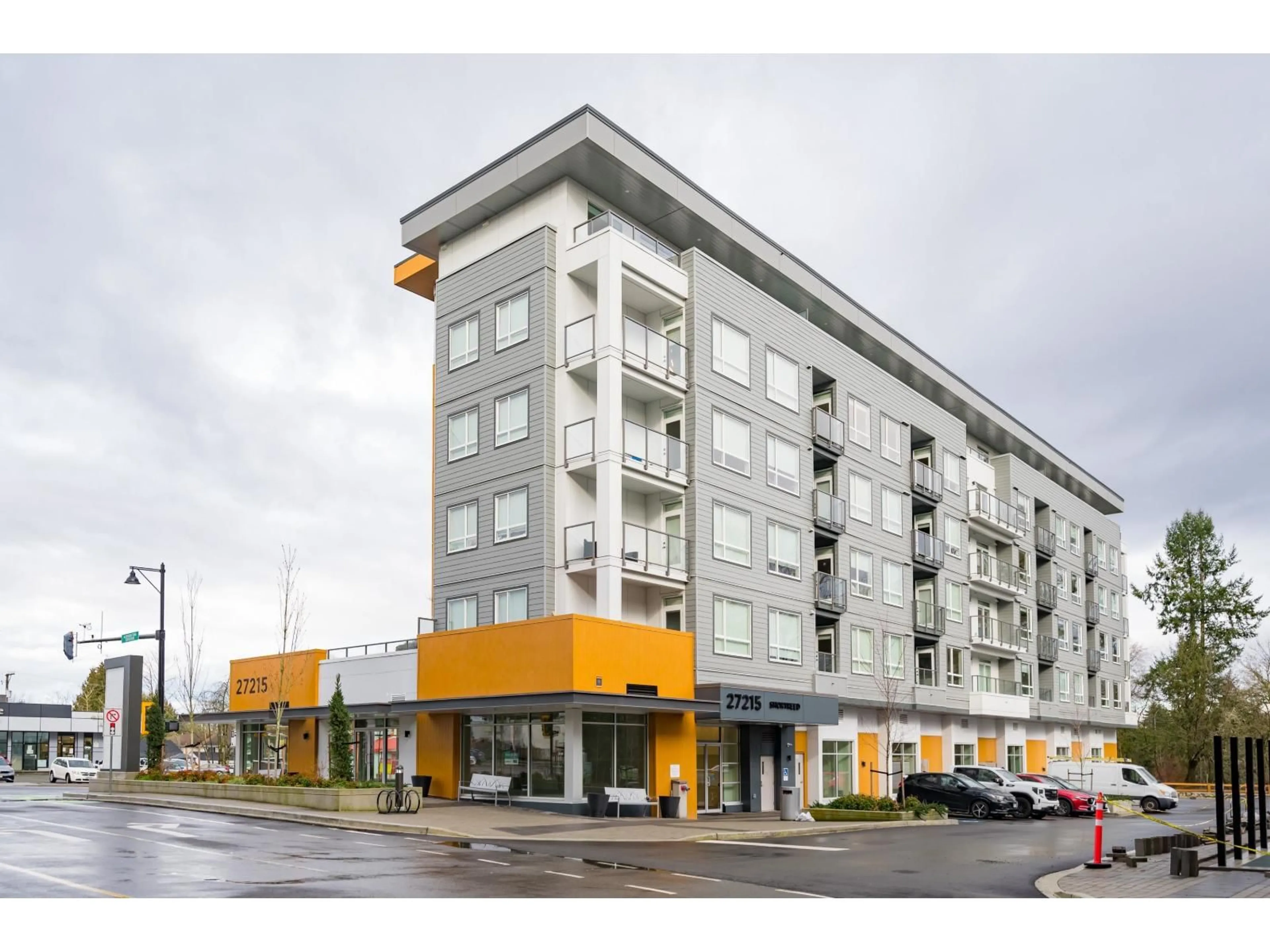 Unknown for 204 - 27215 ALDERGROVE TOWN CENTRE DRIVE, Langley British Columbia V4W0E3