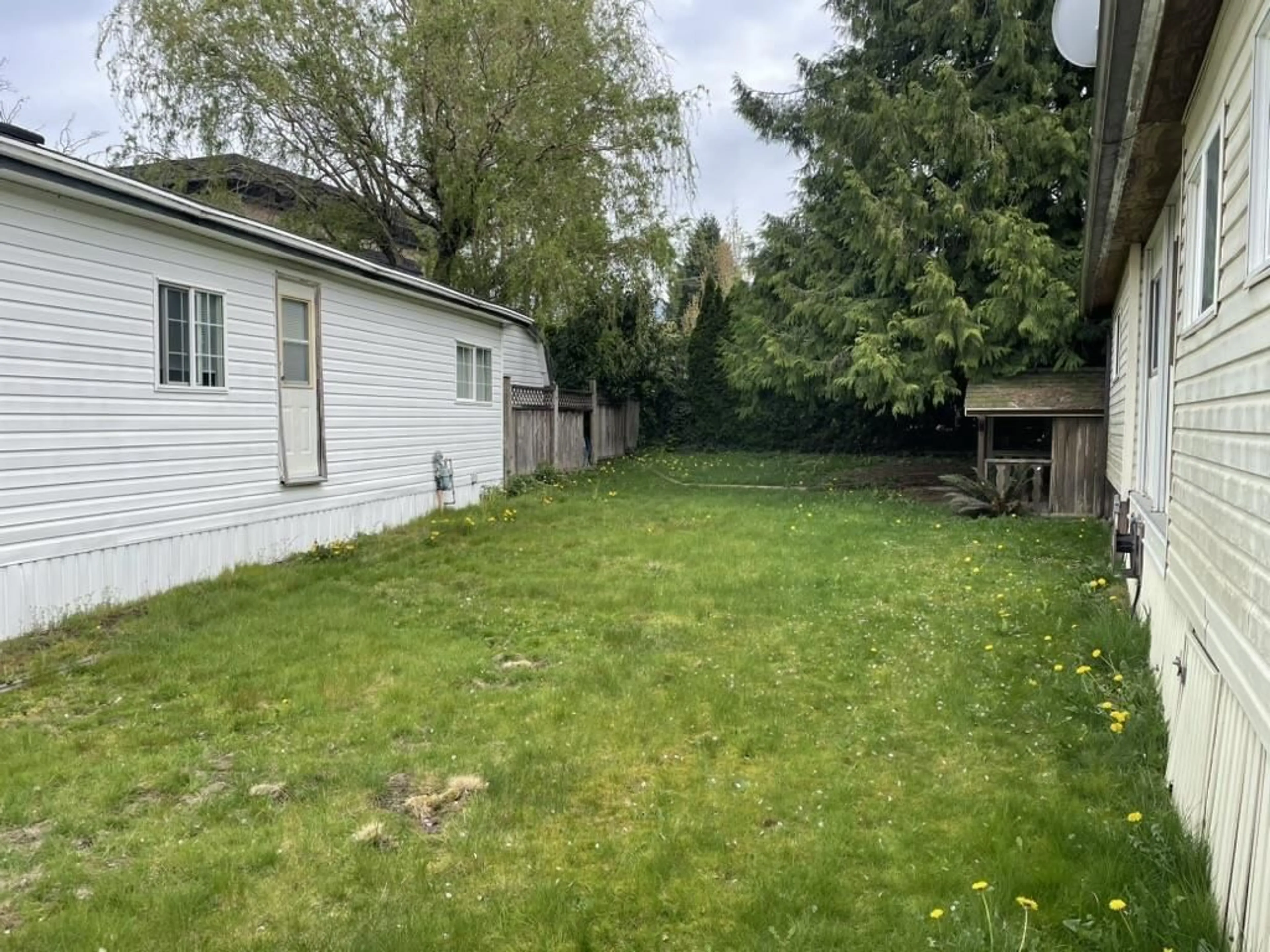 Unknown for 44 - 45640 WATSON ROAD, Chilliwack British Columbia V2R3P8