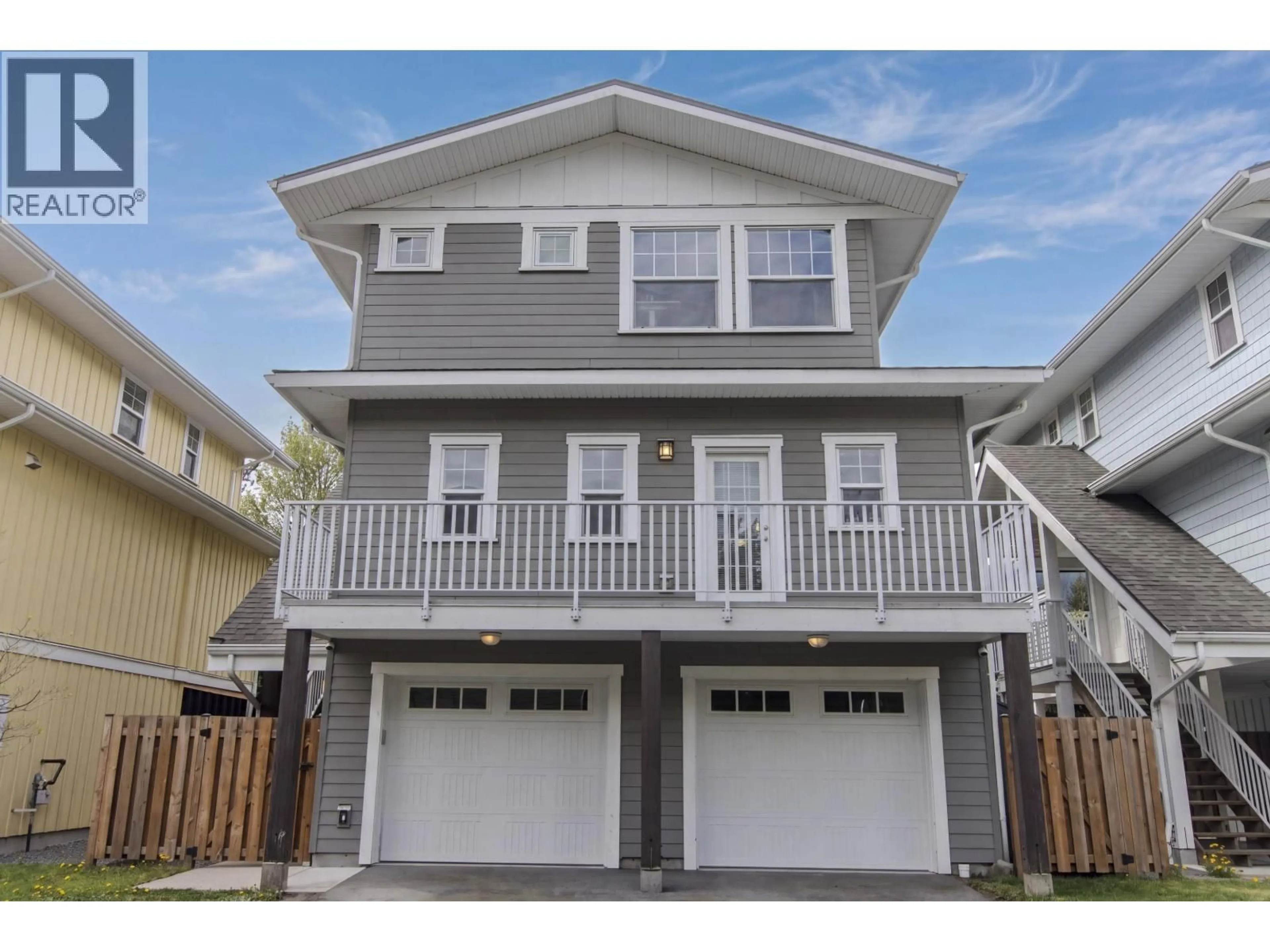 Home with vinyl exterior material, street for 2 - 39885 GOVERNMENT ROAD, Squamish British Columbia V8B0Z2