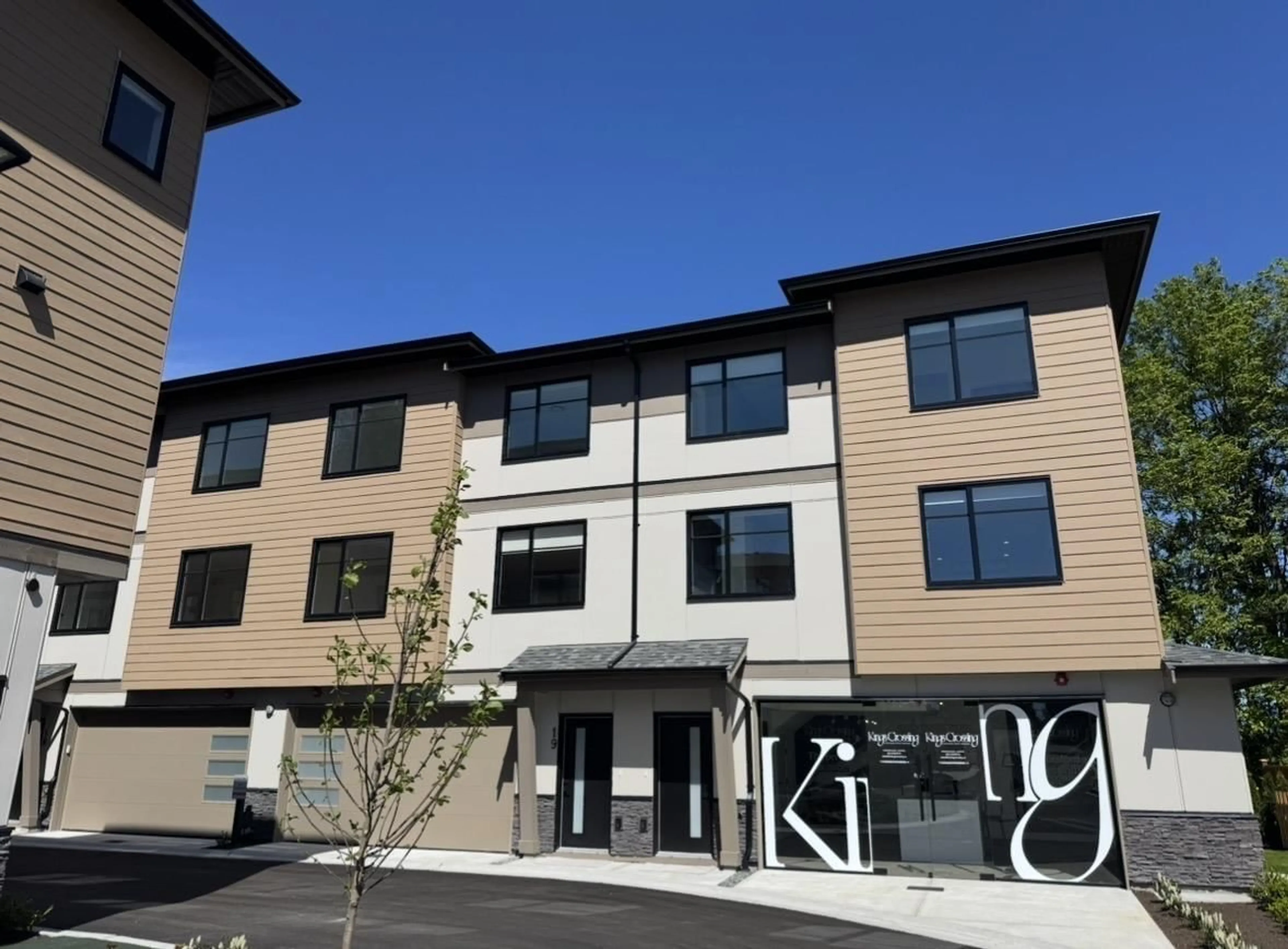 Unknown for 16 - 1641 KINGS CRESCENT, Abbotsford British Columbia V2S7M7