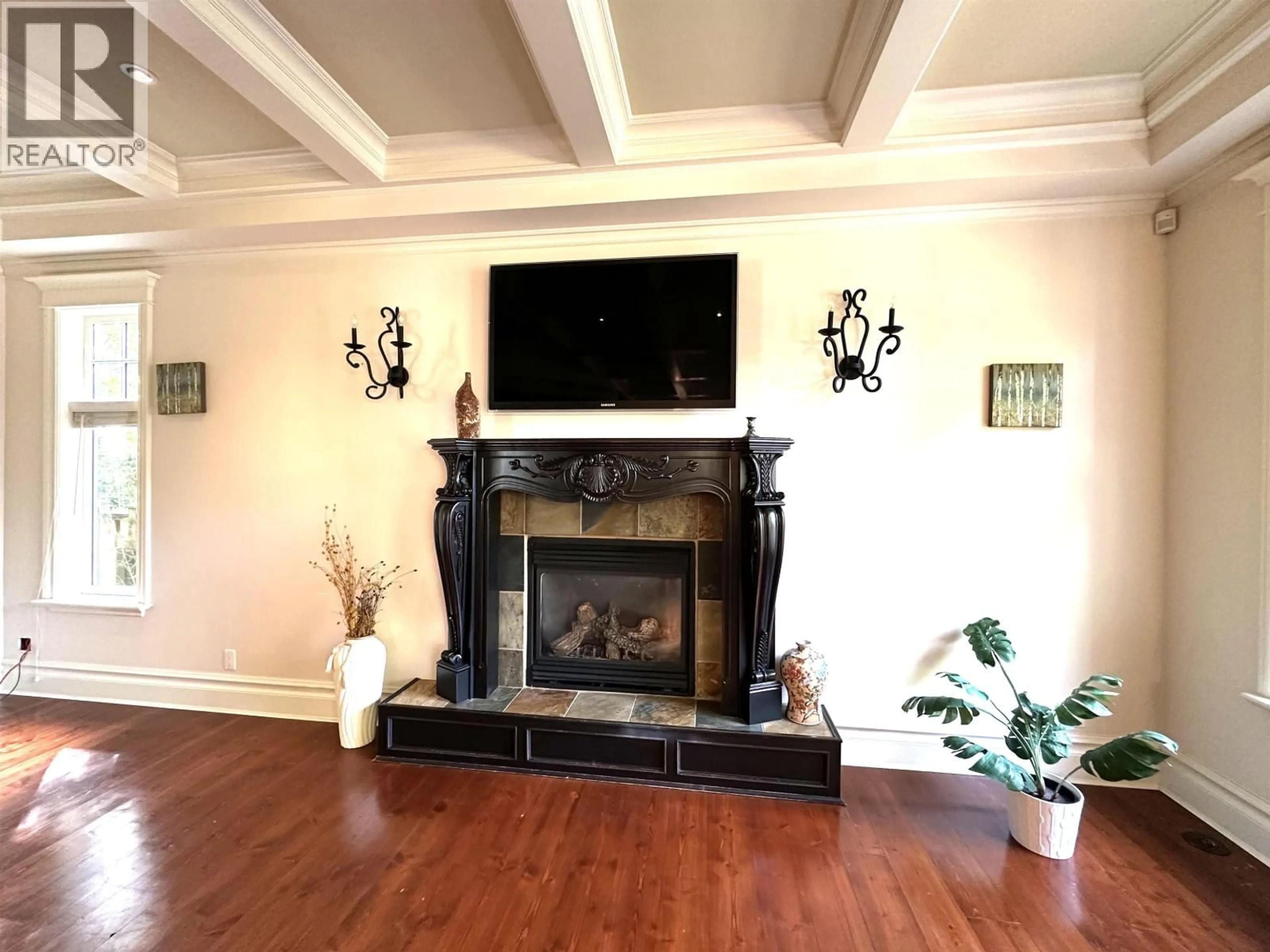 Unknown for 2655 37TH AVENUE, Vancouver British Columbia V6N2T3