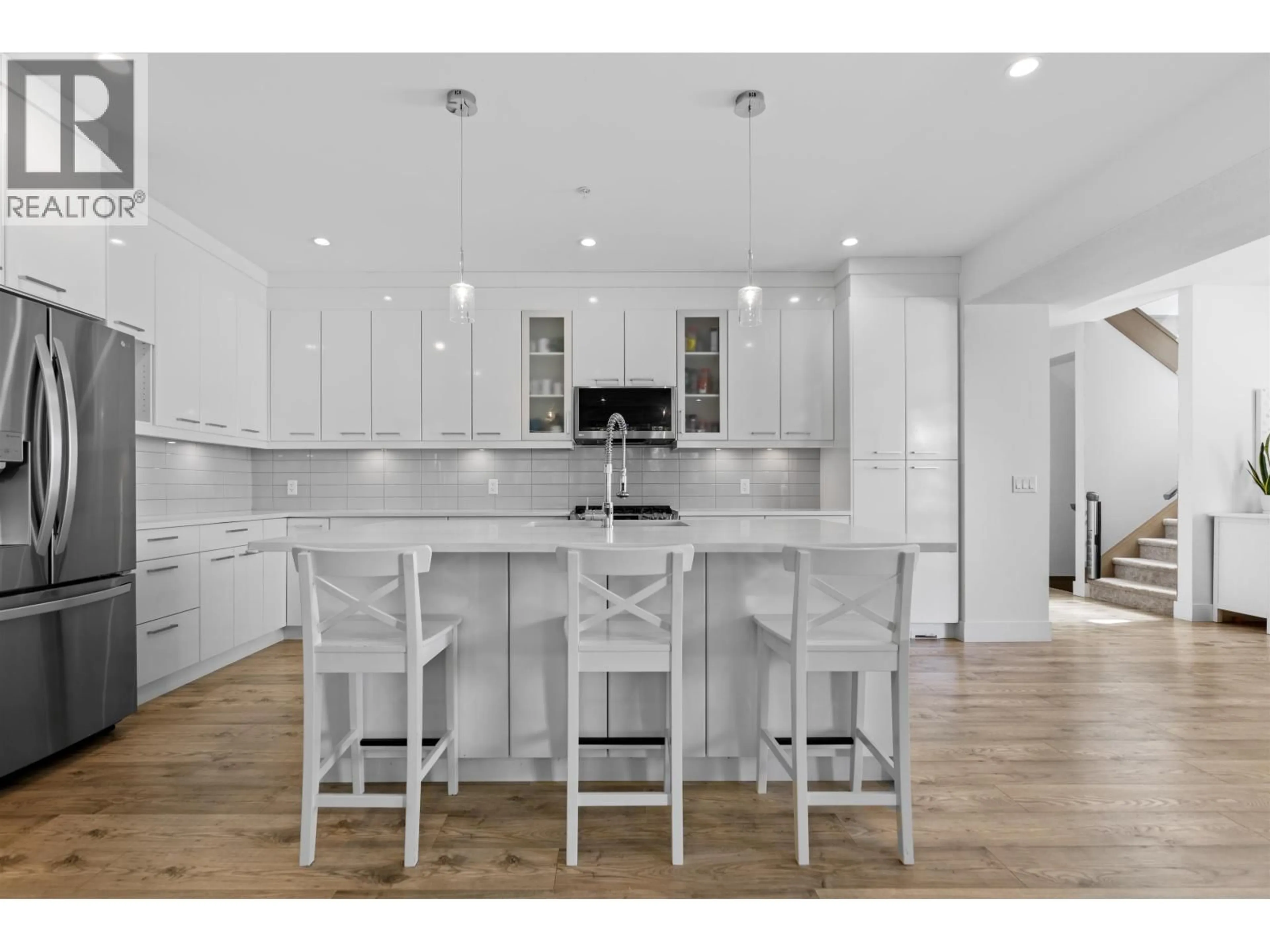 Open concept kitchen, unknown for 12213 207A STREET, Maple Ridge British Columbia V2X9T1