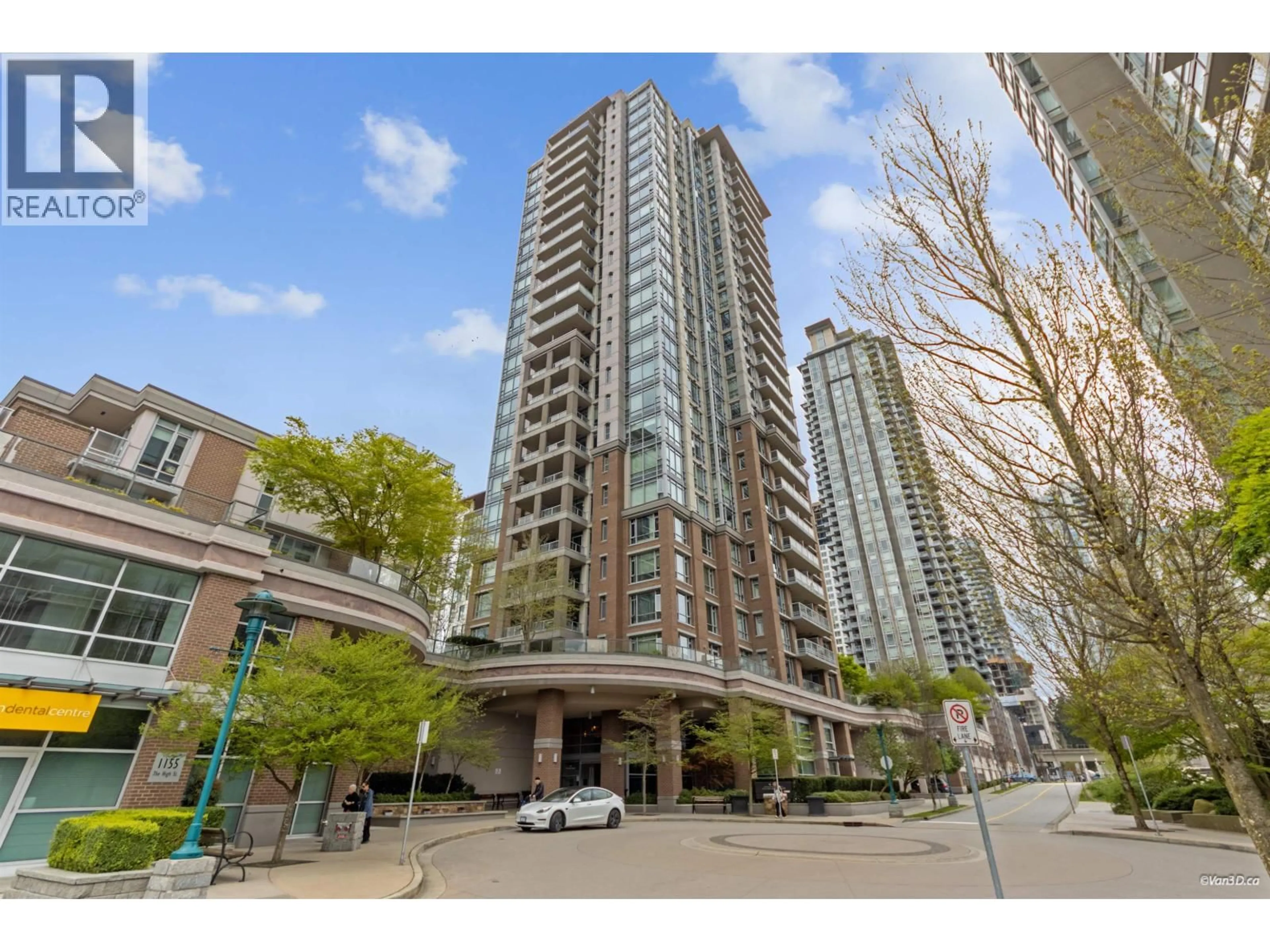 Patio, street for 1807 - 1155 THE HIGH STREET, Coquitlam British Columbia V3B7W4