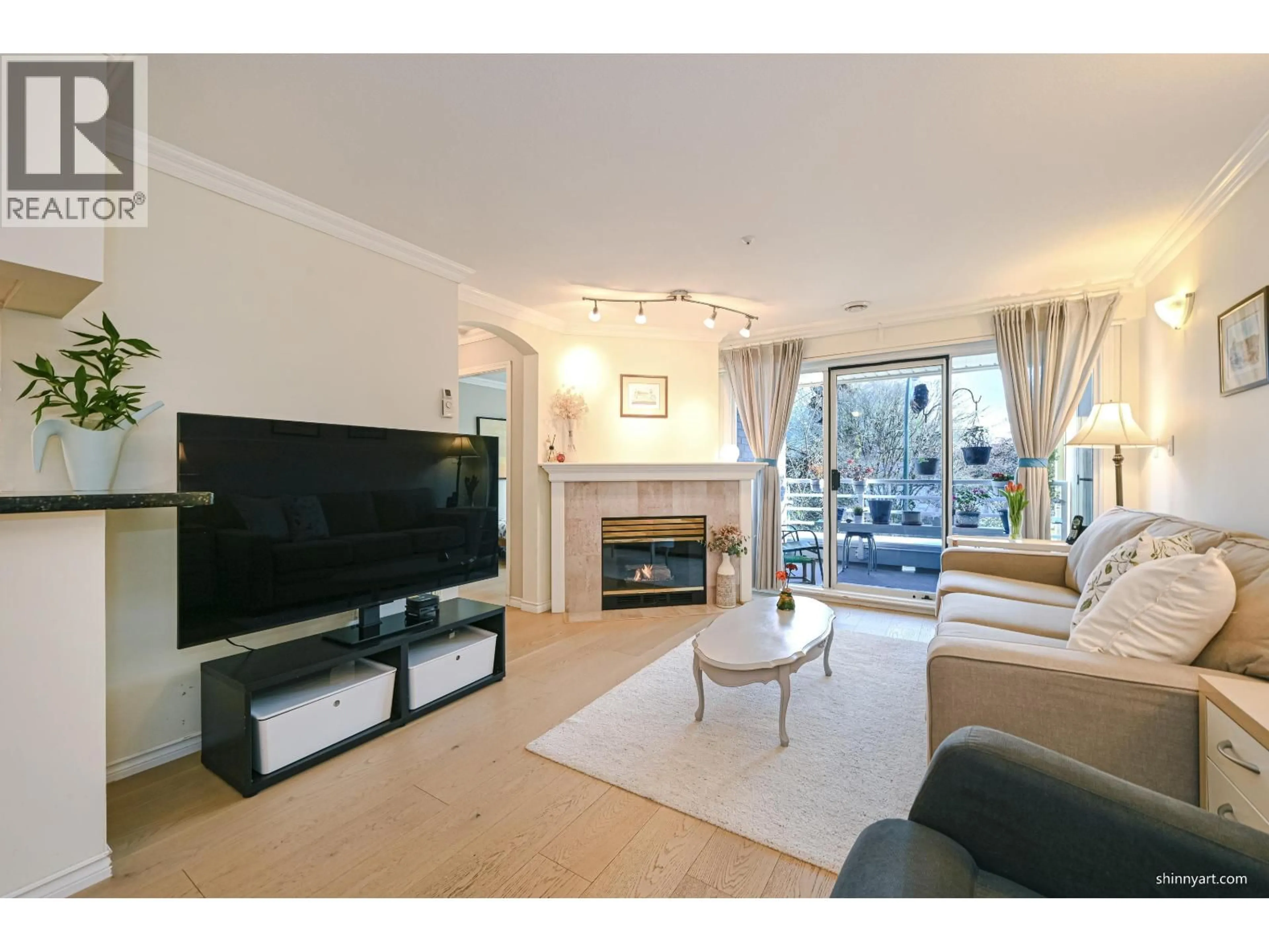 Living room with furniture, unknown for 201 - 2105 42ND AVENUE, Vancouver British Columbia V6M2B7