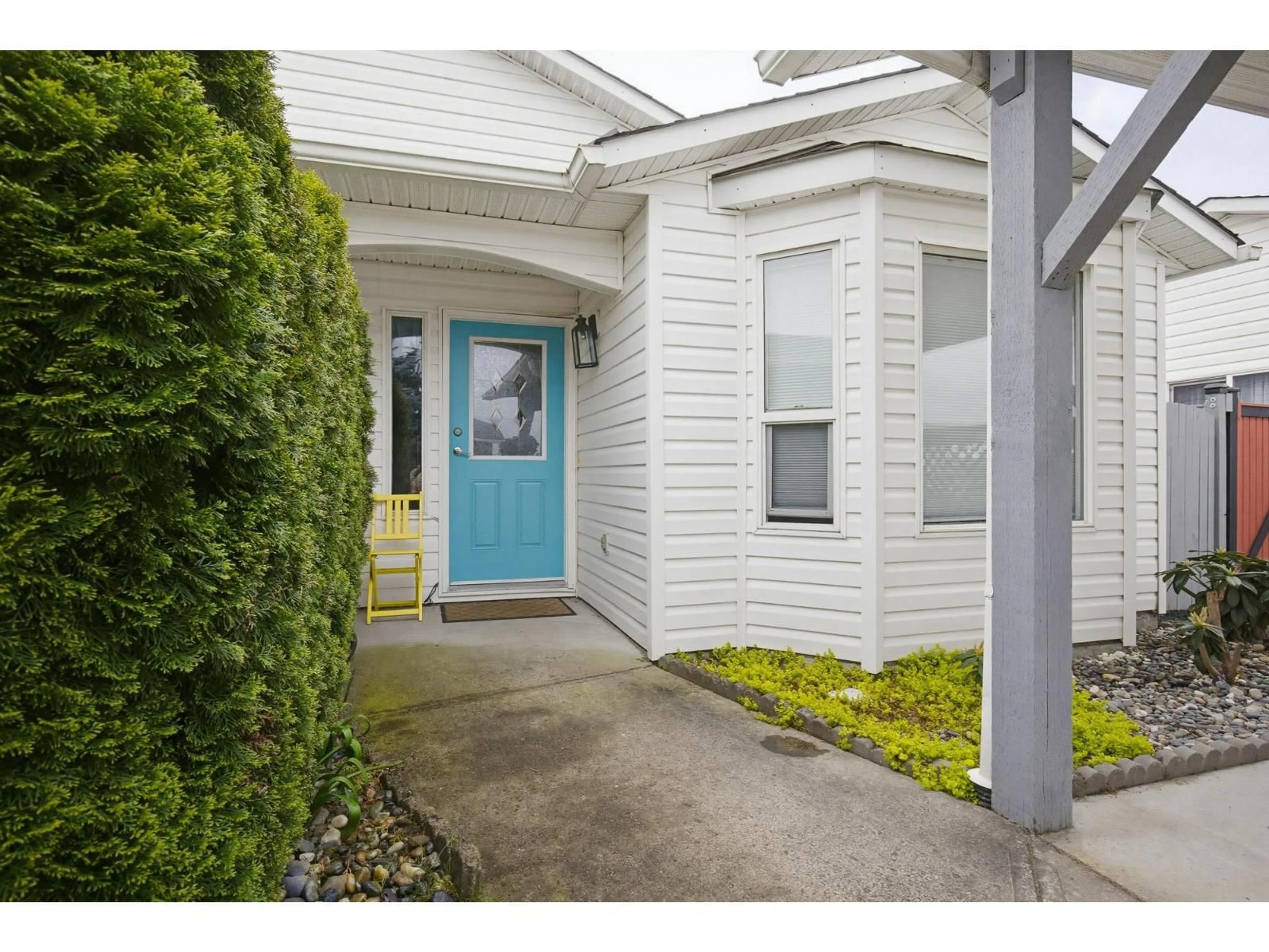 Indoor entryway for 75B - 45918 KNIGHT ROAD, Chilliwack British Columbia V2R3X4