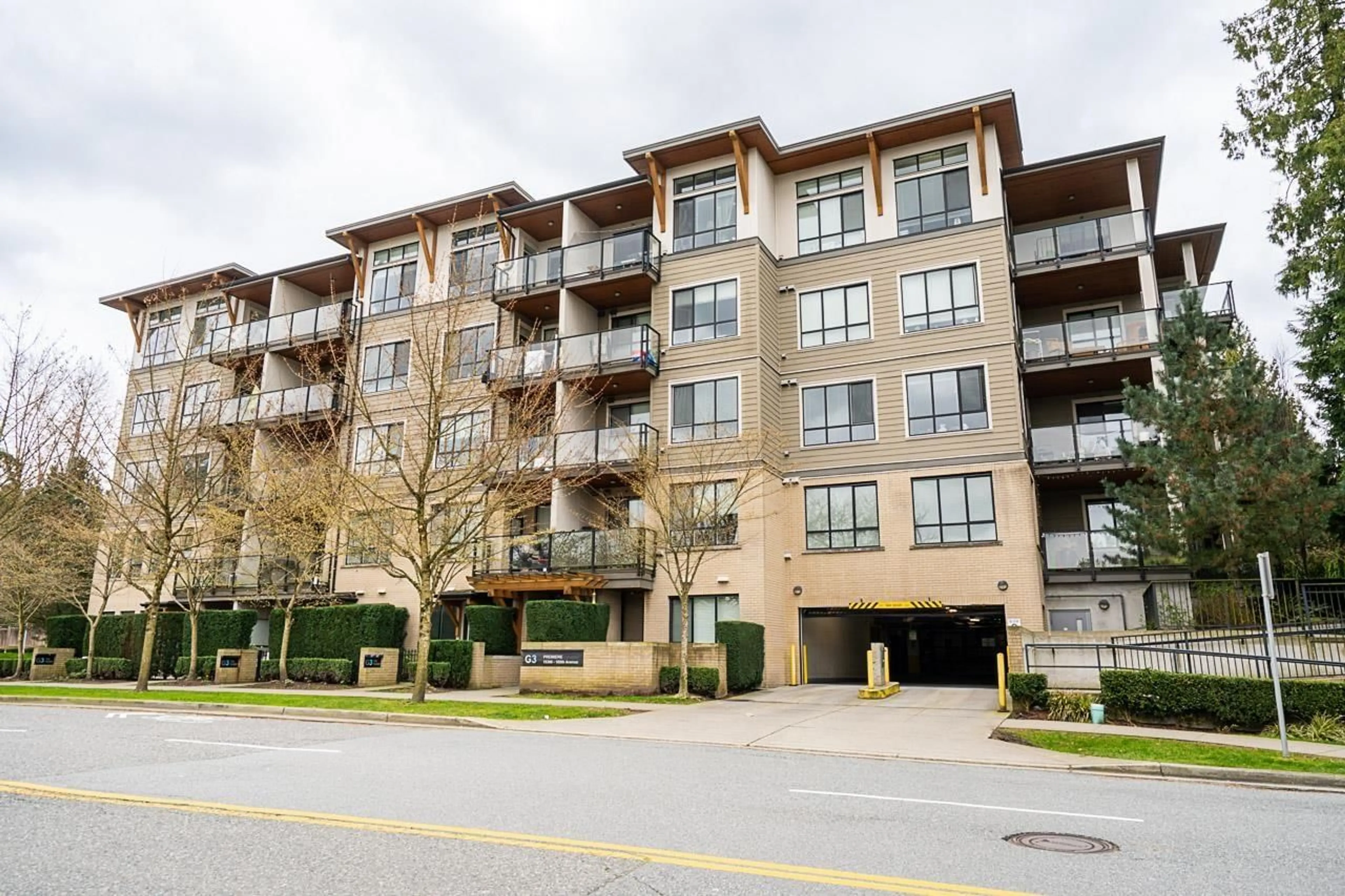 Unknown for 407 - 15388 105 AVENUE, Surrey British Columbia V3R0C4