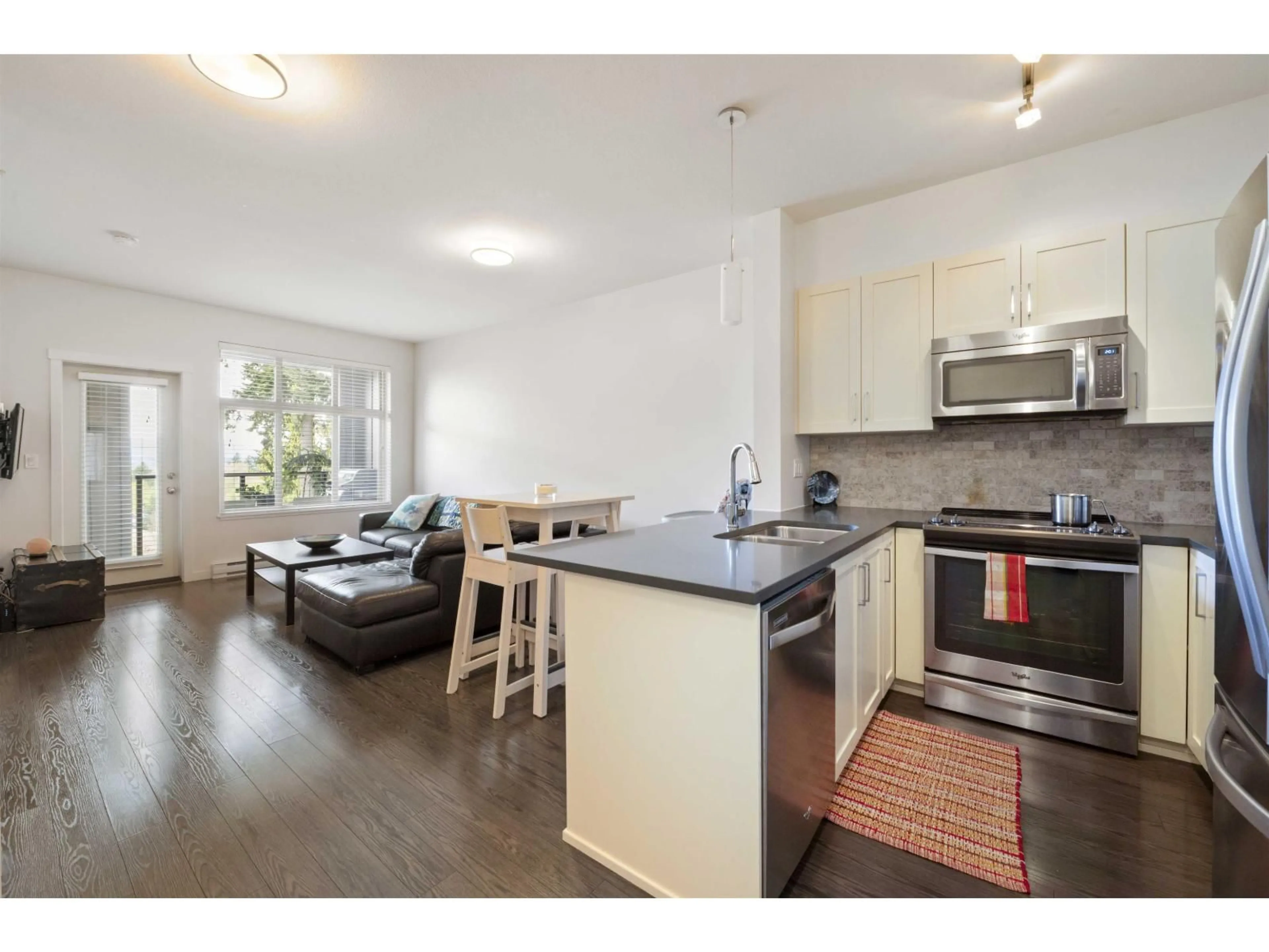 Open concept kitchen, unknown for 510 - 2855 156 STREET, Surrey British Columbia V3Z3Y3