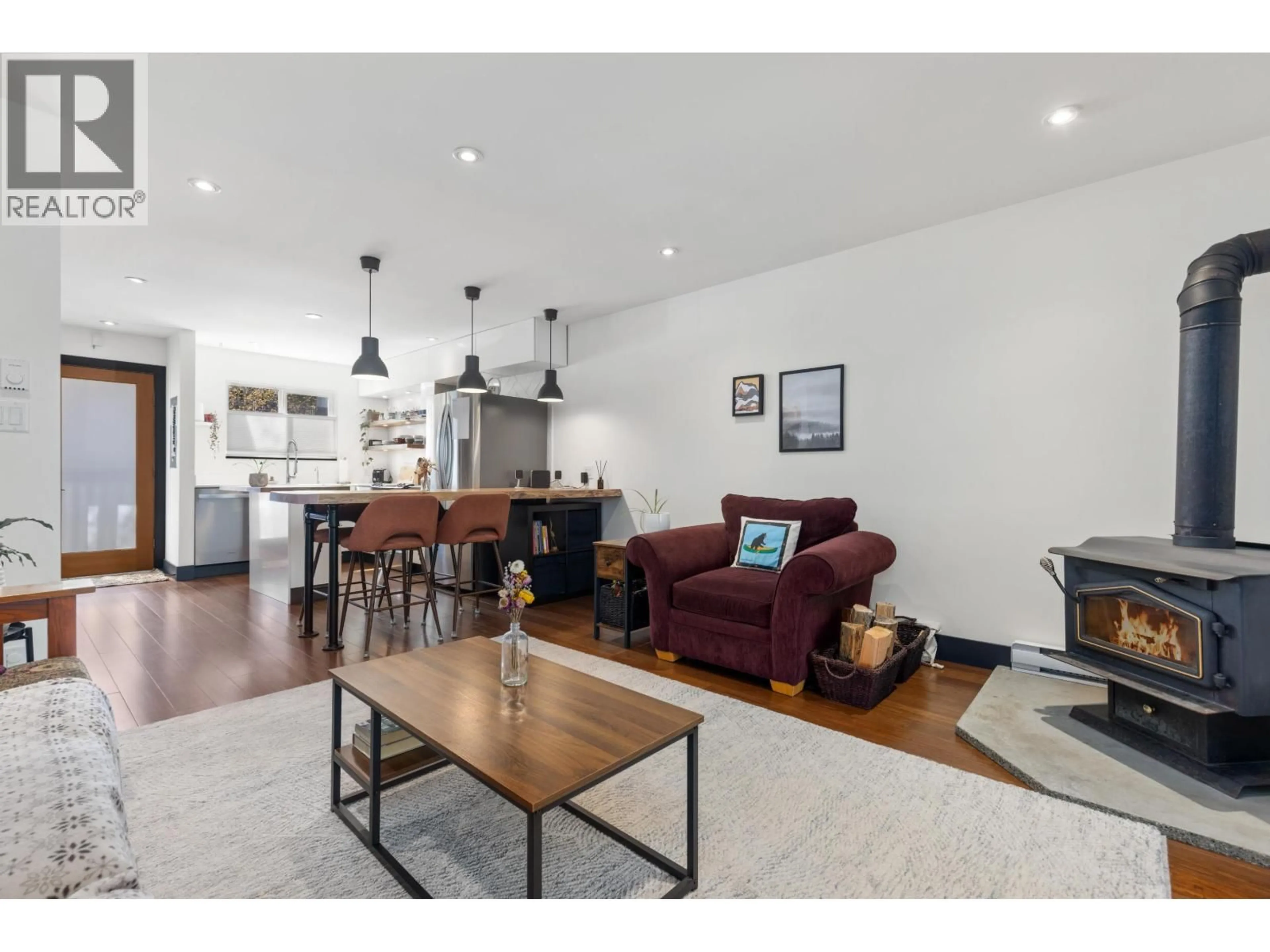 Open concept kitchen, wood/laminate floor for 3 - 1470 LAUREL STREET, Pemberton British Columbia V0N2L1