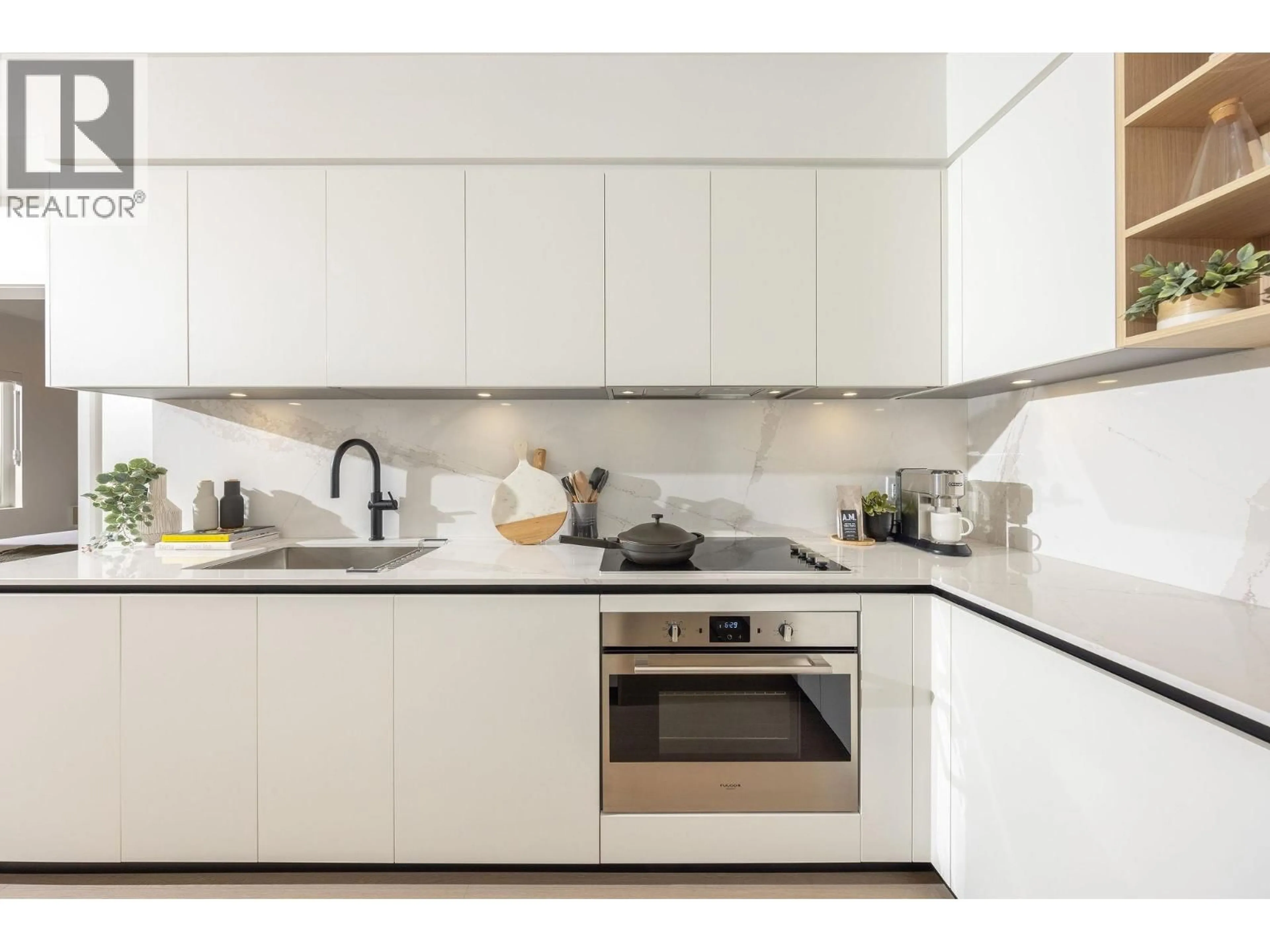 Standard kitchen, unknown for 43 - 1209 CECILE DRIVE, Port Moody British Columbia V3H1N1