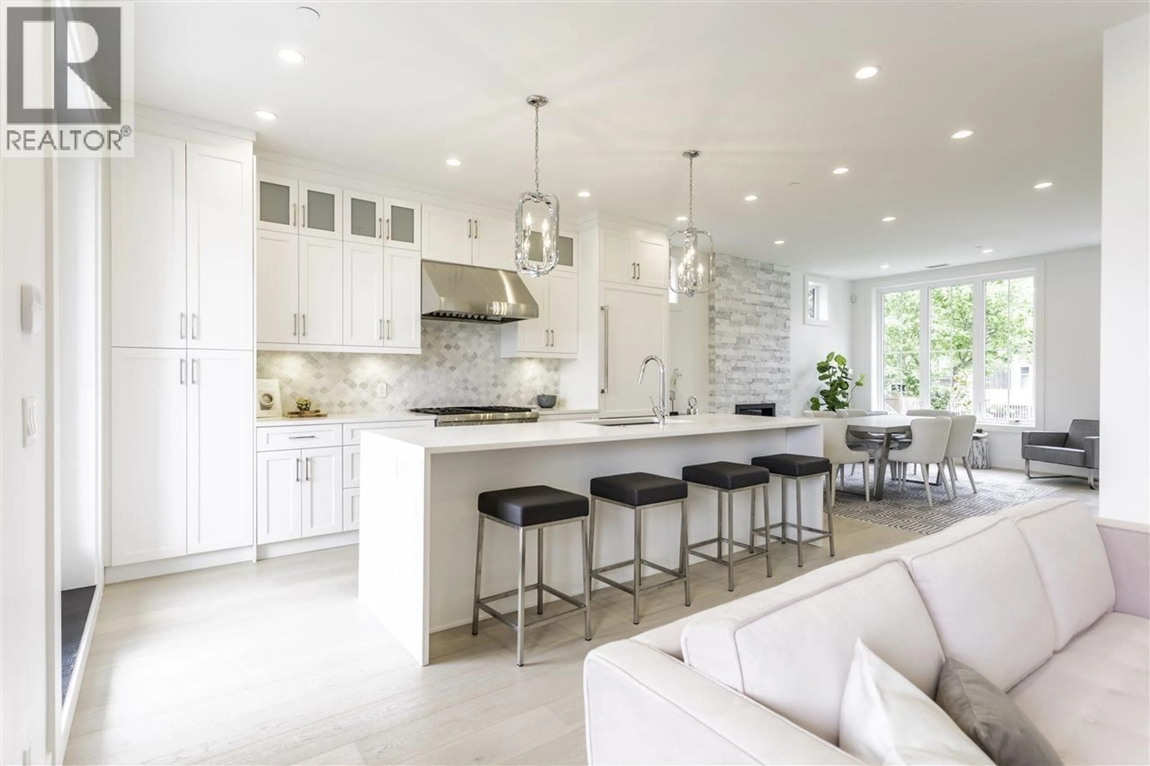 Open concept kitchen, ceramic/tile floor for 1221 ROSSLAND STREET, Vancouver British Columbia V5K4A3