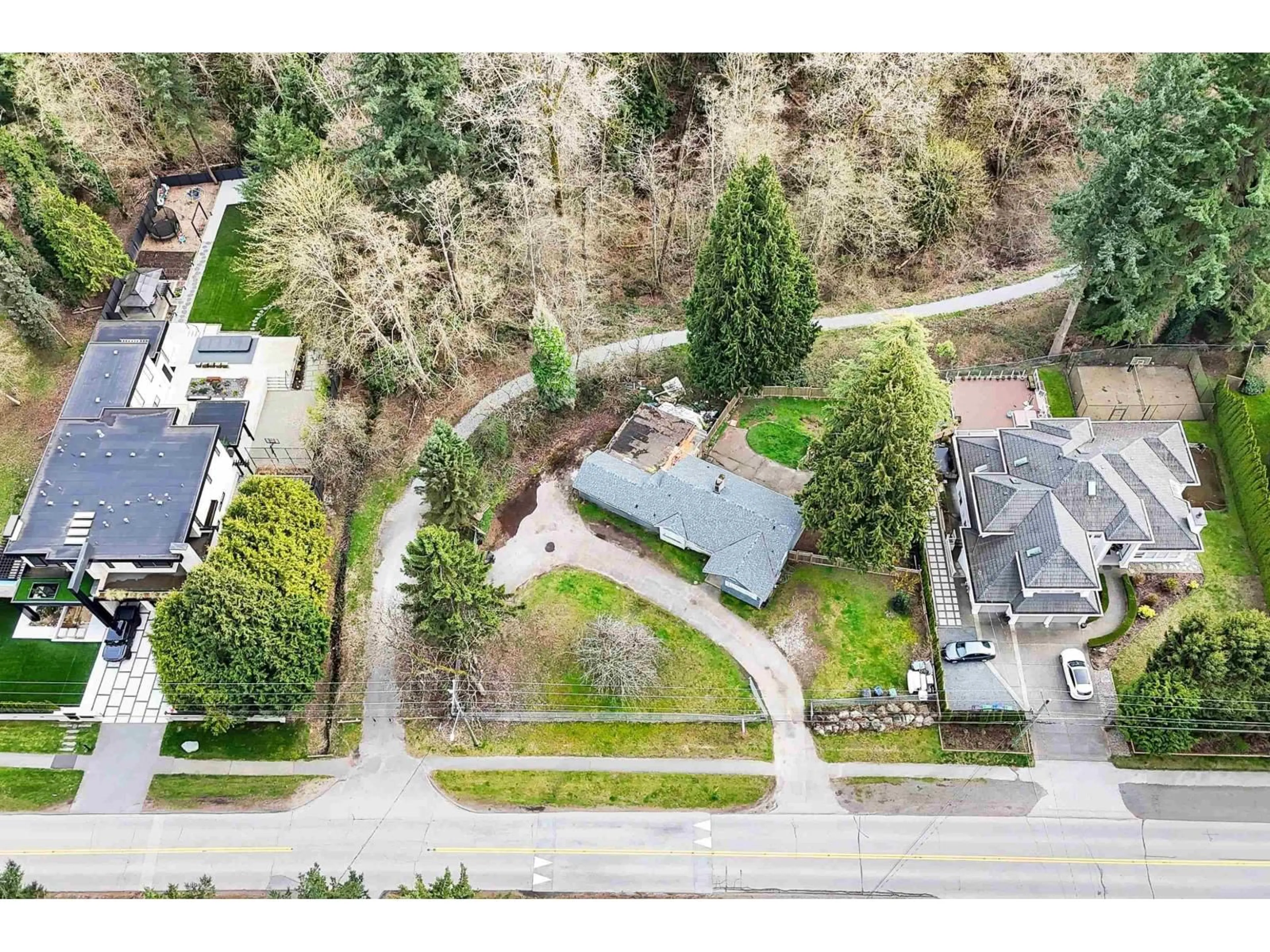 A pic from outside/outdoor area/front of a property/back of a property/a pic from drone, street for 12136 NEW MCLELLAN ROAD, Surrey British Columbia V3X2X9