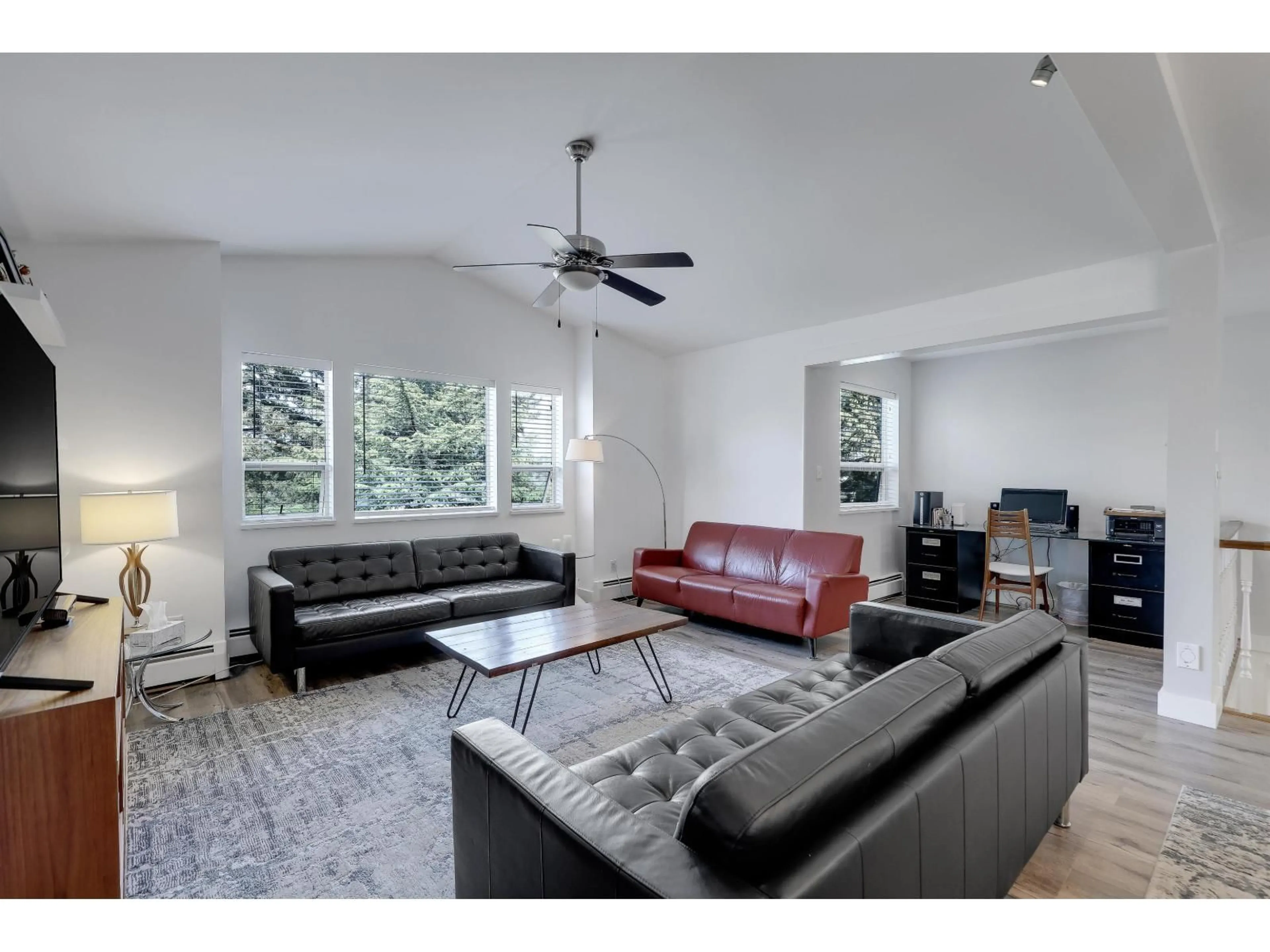 Living room with furniture, unknown for 7549 149A STREET, Surrey British Columbia V3S3H6