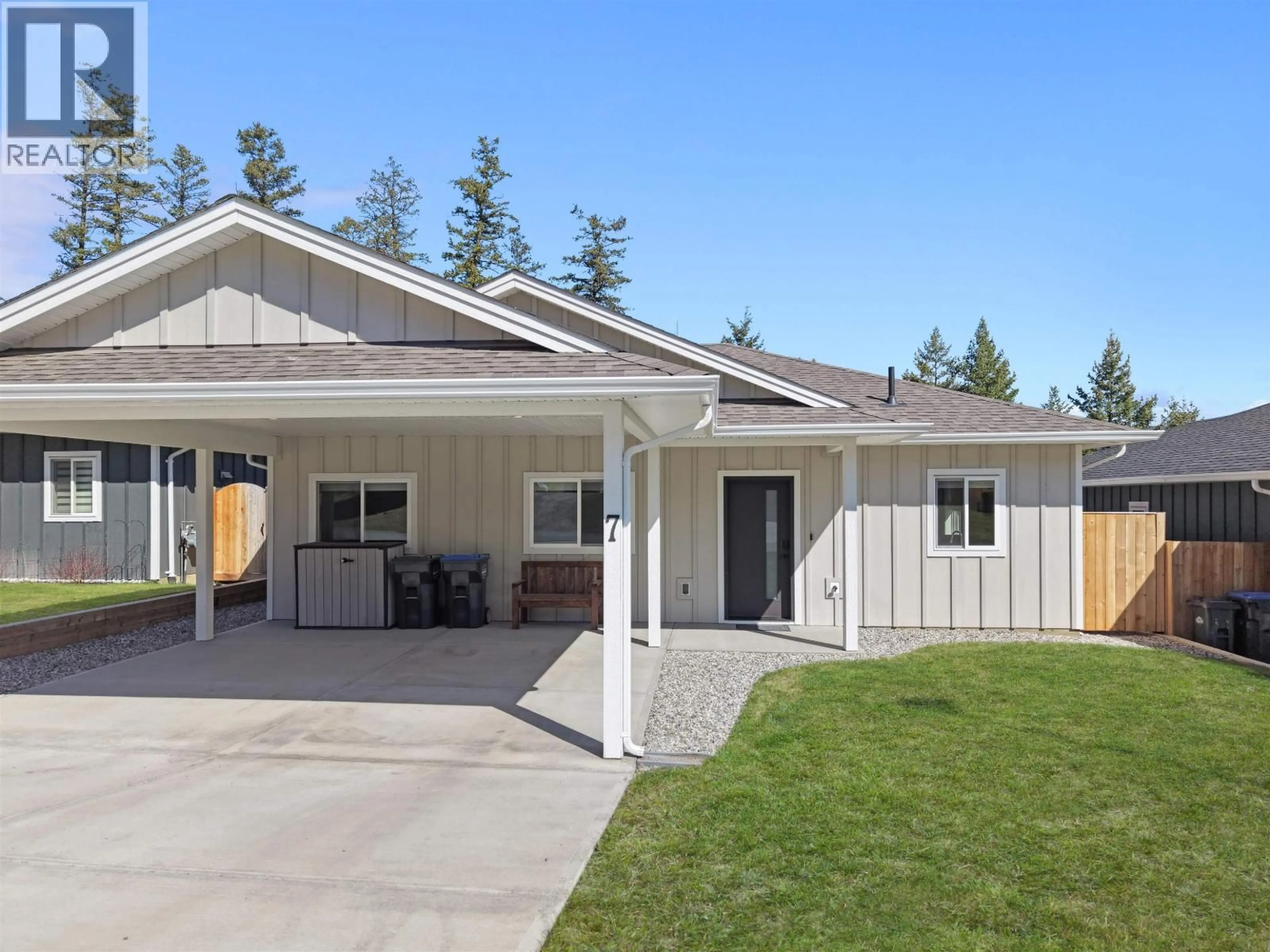 Home with vinyl exterior material, street for 7 - 555 WOTZKE DRIVE, Williams Lake British Columbia V2G4K2
