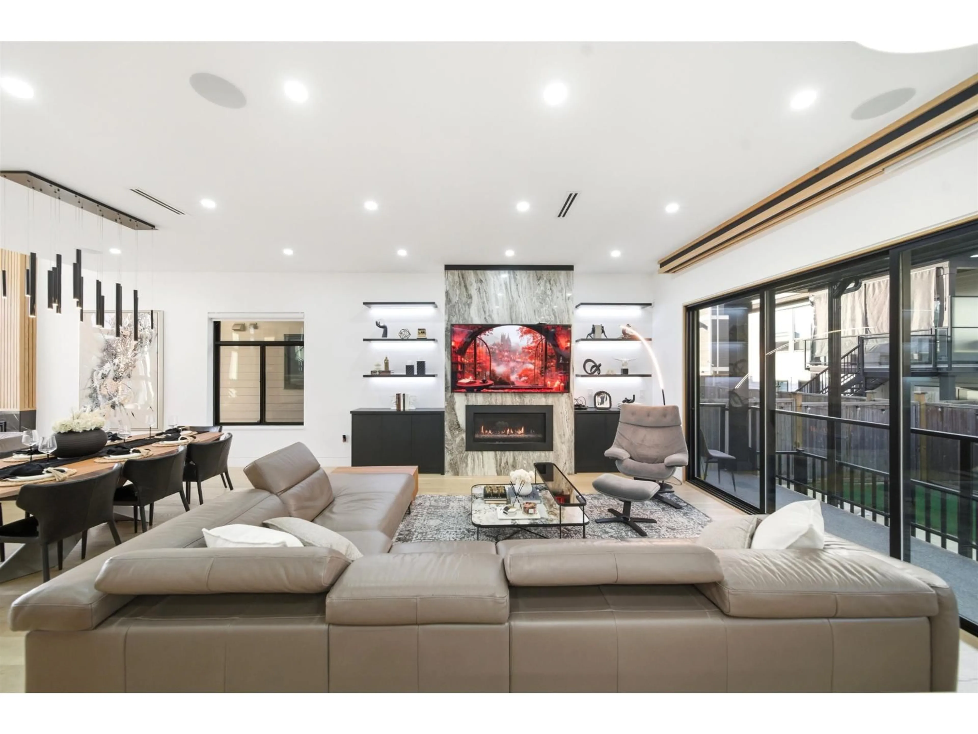 Home theater for 16767 18 AVENUE, Surrey British Columbia V3Z9X5