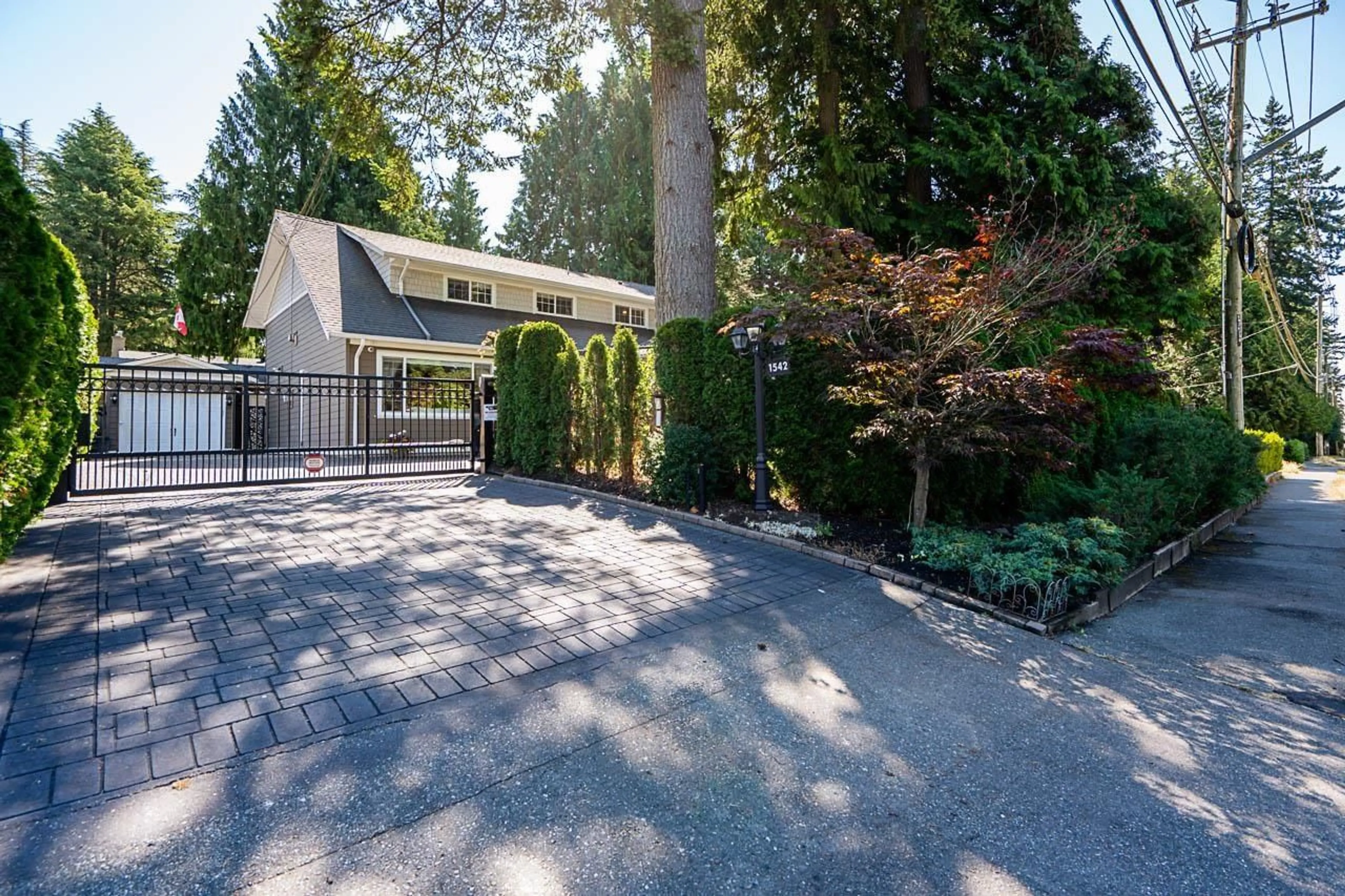 Unknown for 1542 128 STREET, Surrey British Columbia V4A3T7