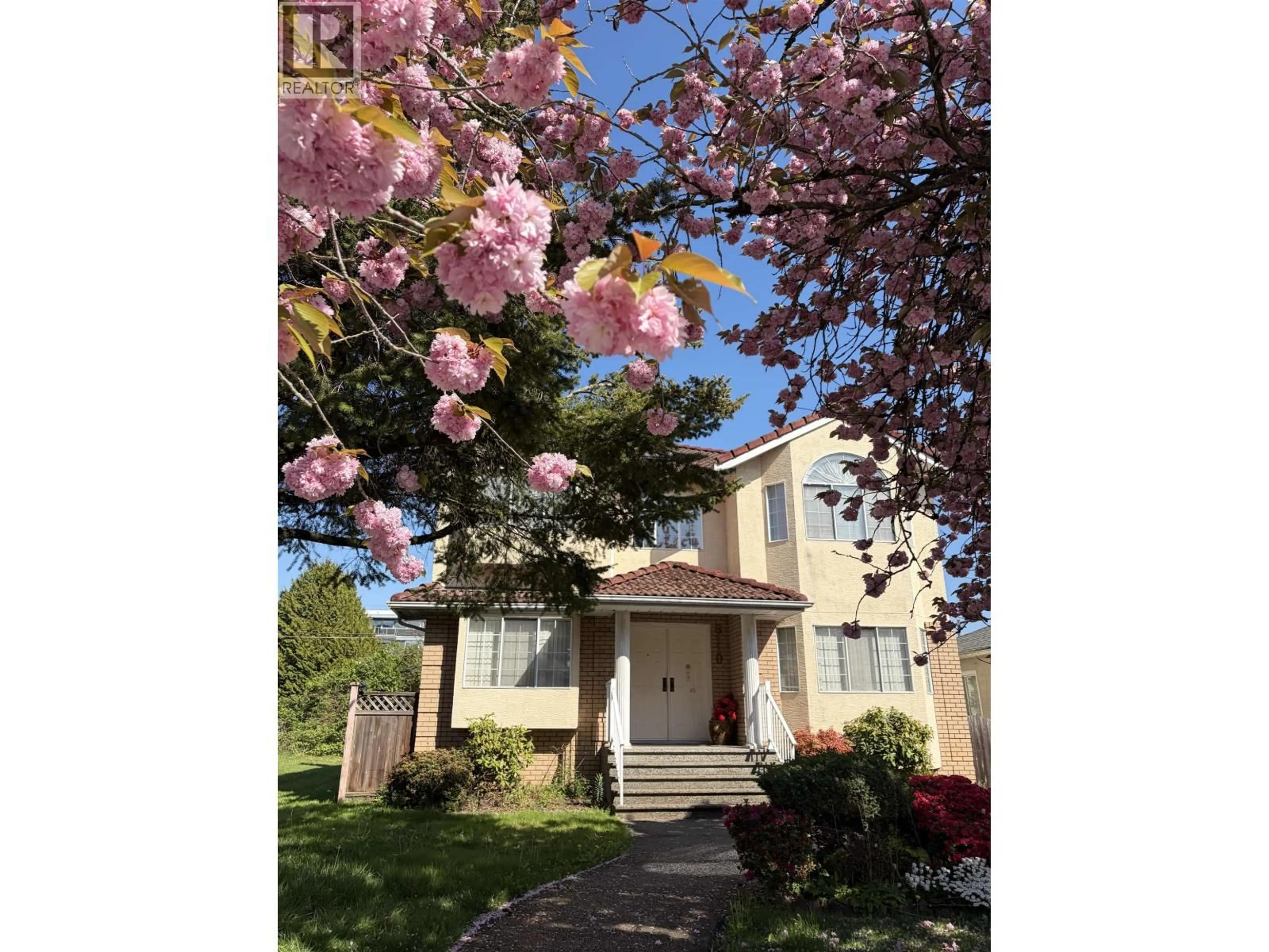 Unknown for 8110 OSLER STREET, Vancouver British Columbia V6P4E2