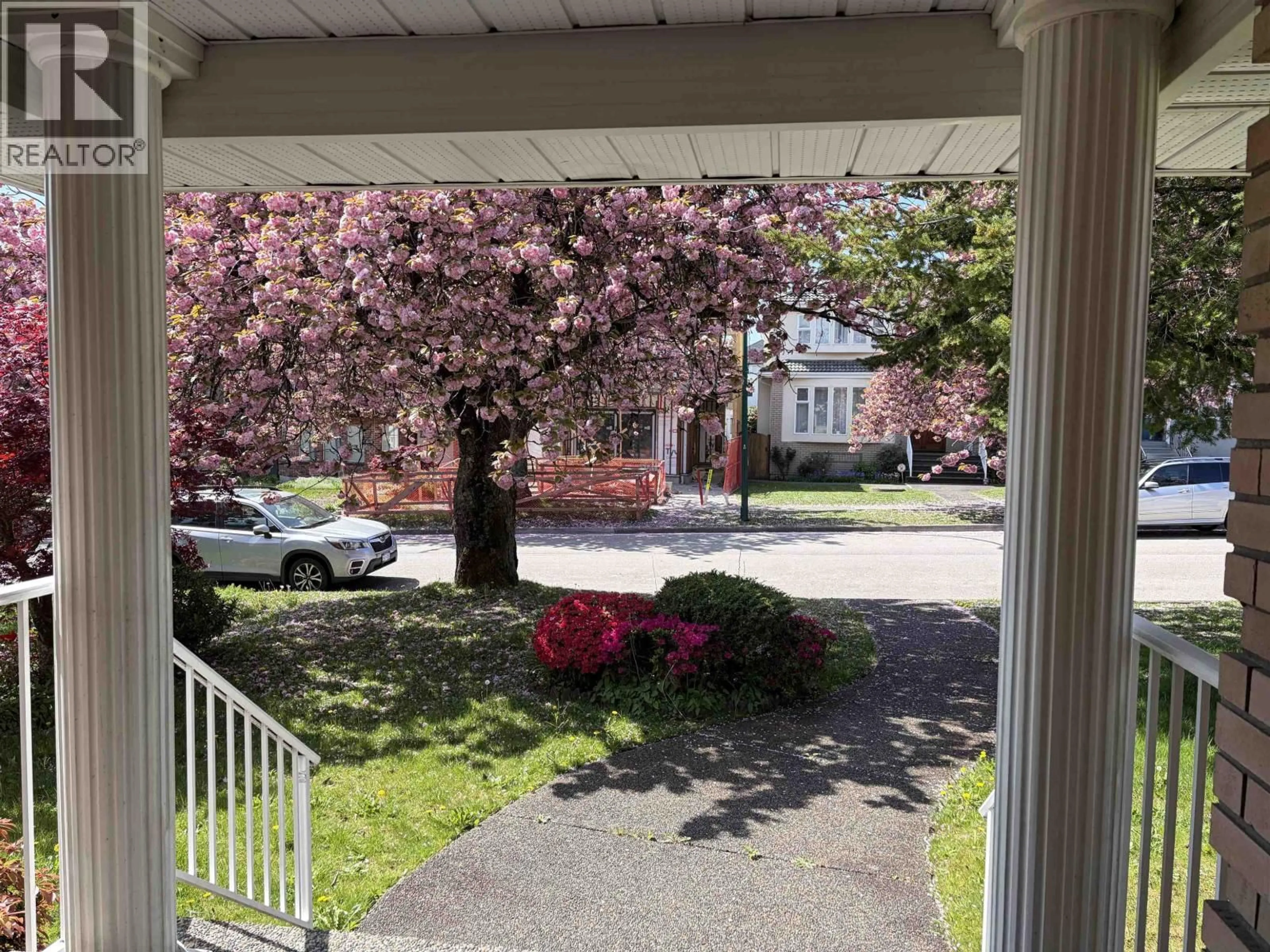 Unknown for 8110 OSLER STREET, Vancouver British Columbia V6P4E2