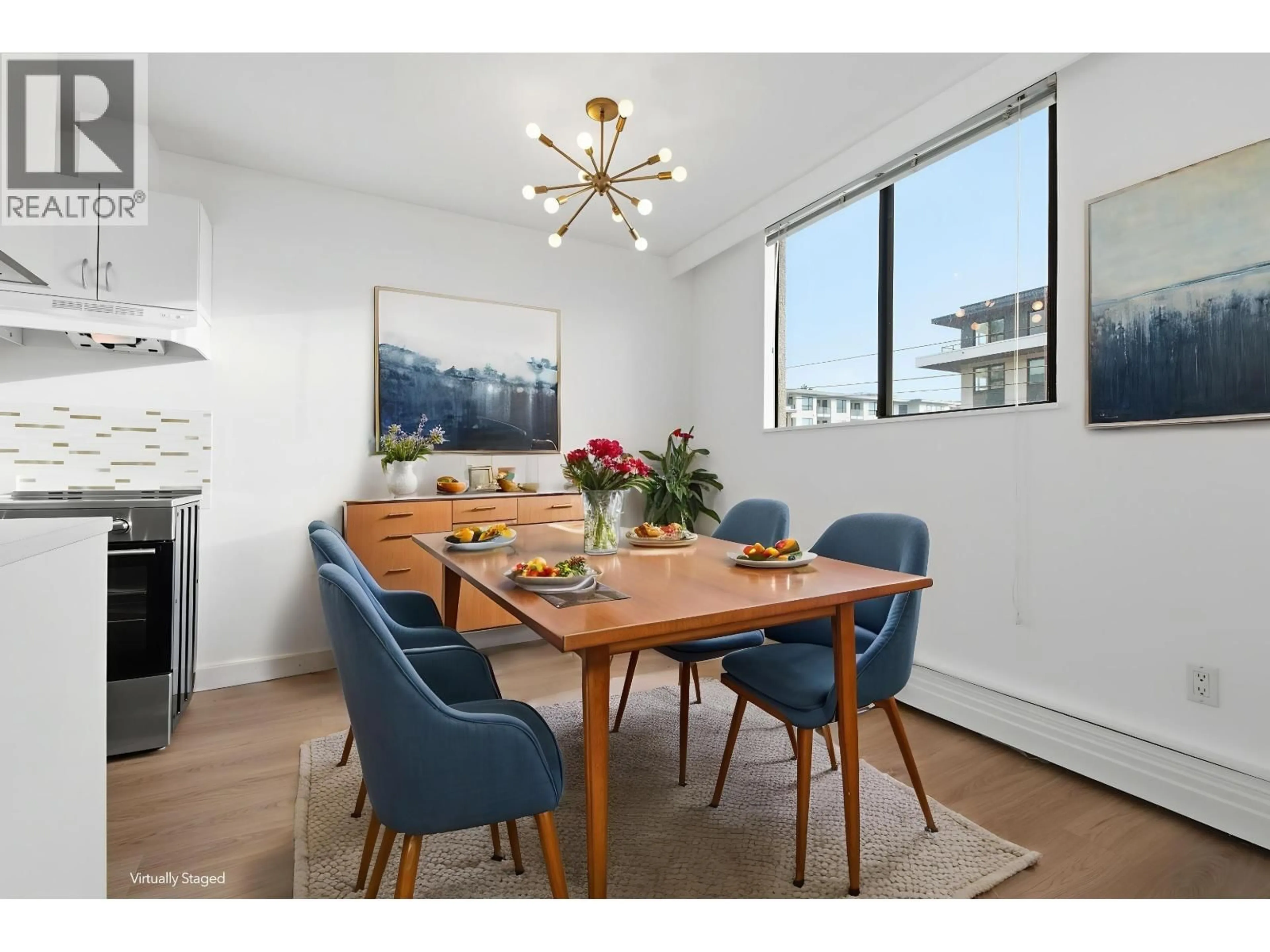 Dining room, wood/laminate floor for 407 - 145 ST. GEORGES AVENUE, North Vancouver British Columbia V7L3G8
