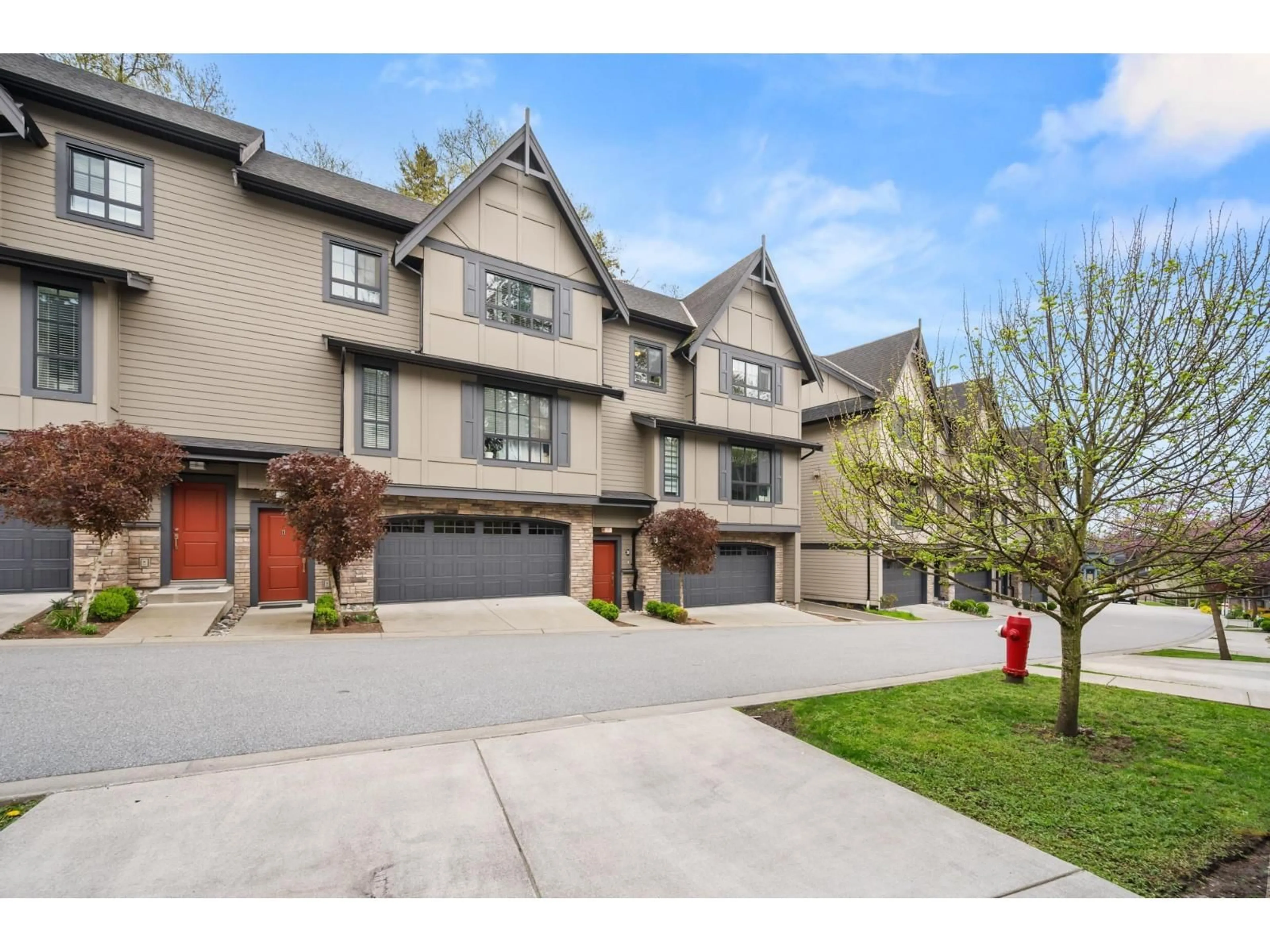 Unknown for 30 - 7979 152 STREET, Surrey British Columbia V3S7S7