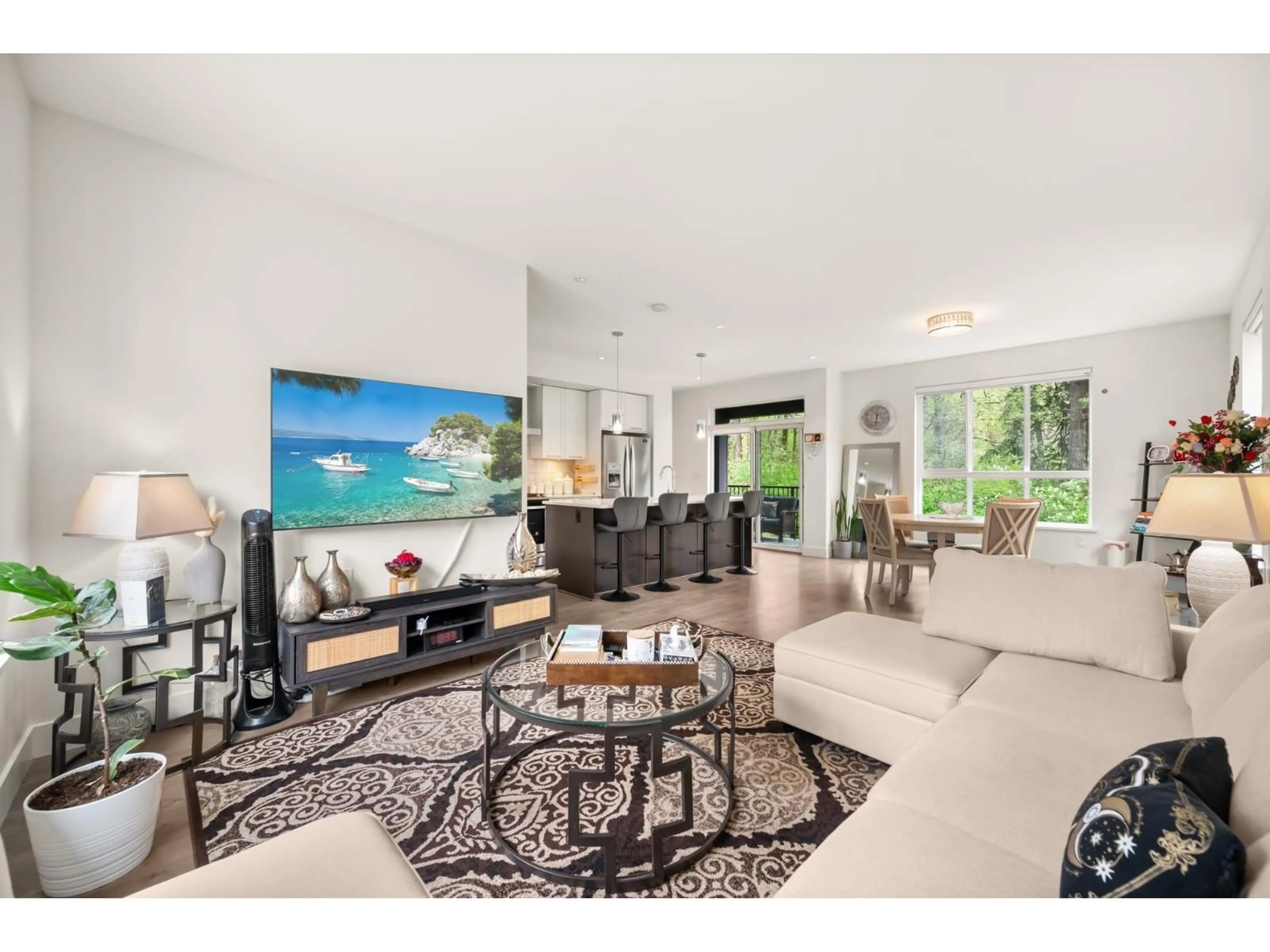 Living room with furniture, unknown for 30 - 7979 152 STREET, Surrey British Columbia V3S7S7