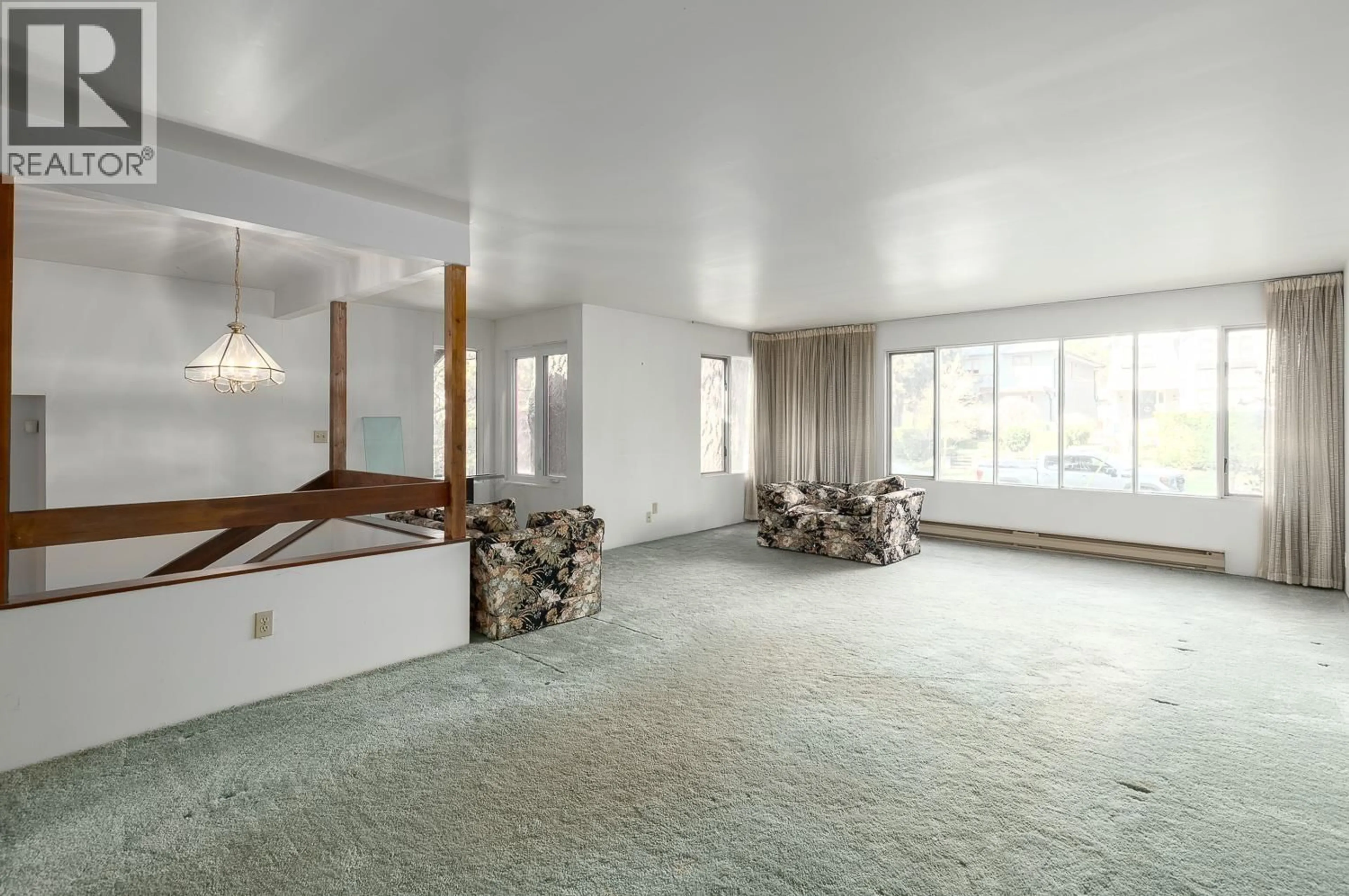 A pic of a room for 3186 42ND AVENUE, Vancouver British Columbia V6N3H2