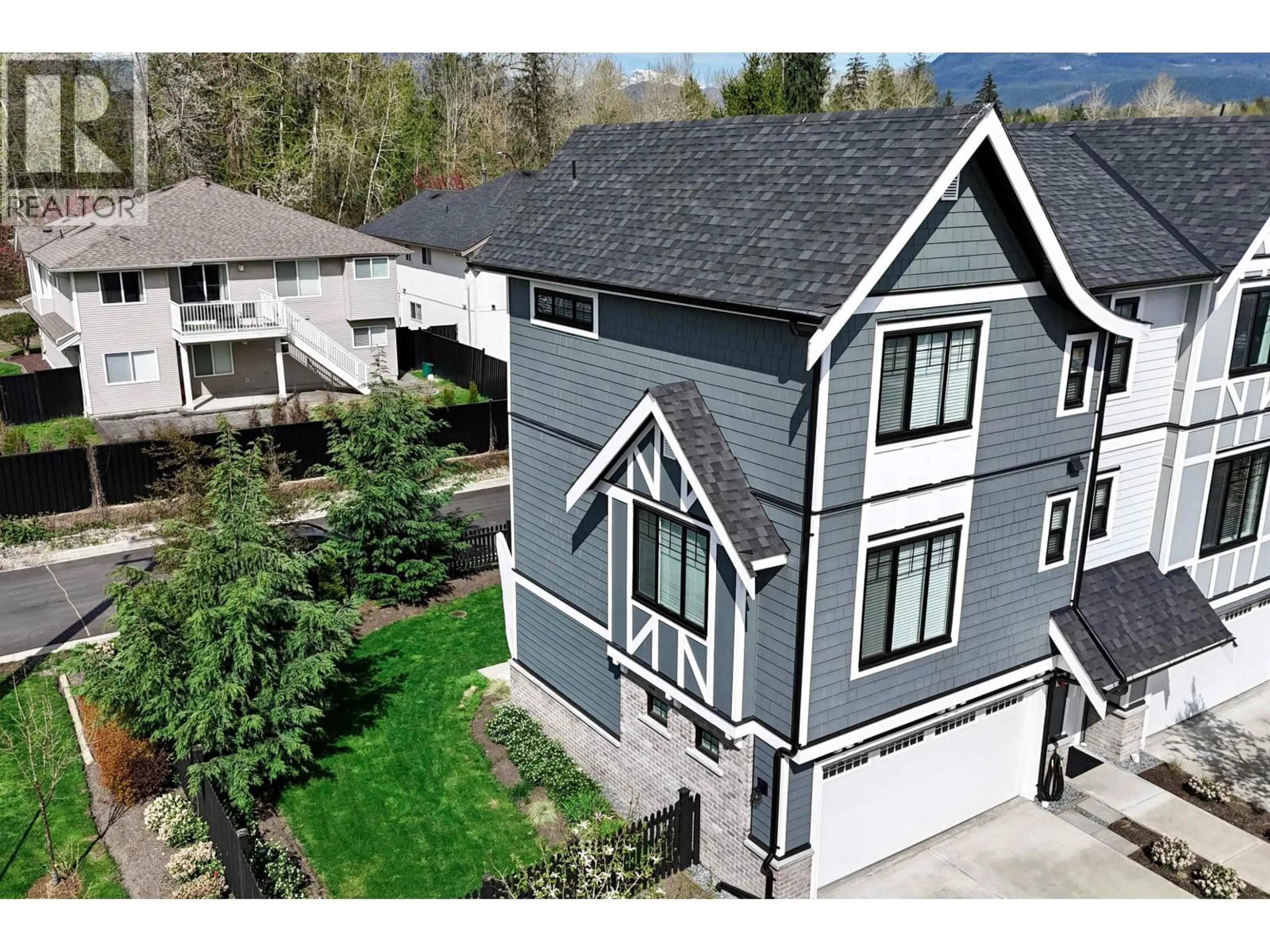 A pic from outside/outdoor area/front of a property/back of a property/a pic from drone, unknown for 1 - 12018 237 STREET, Maple Ridge British Columbia V4R2C8