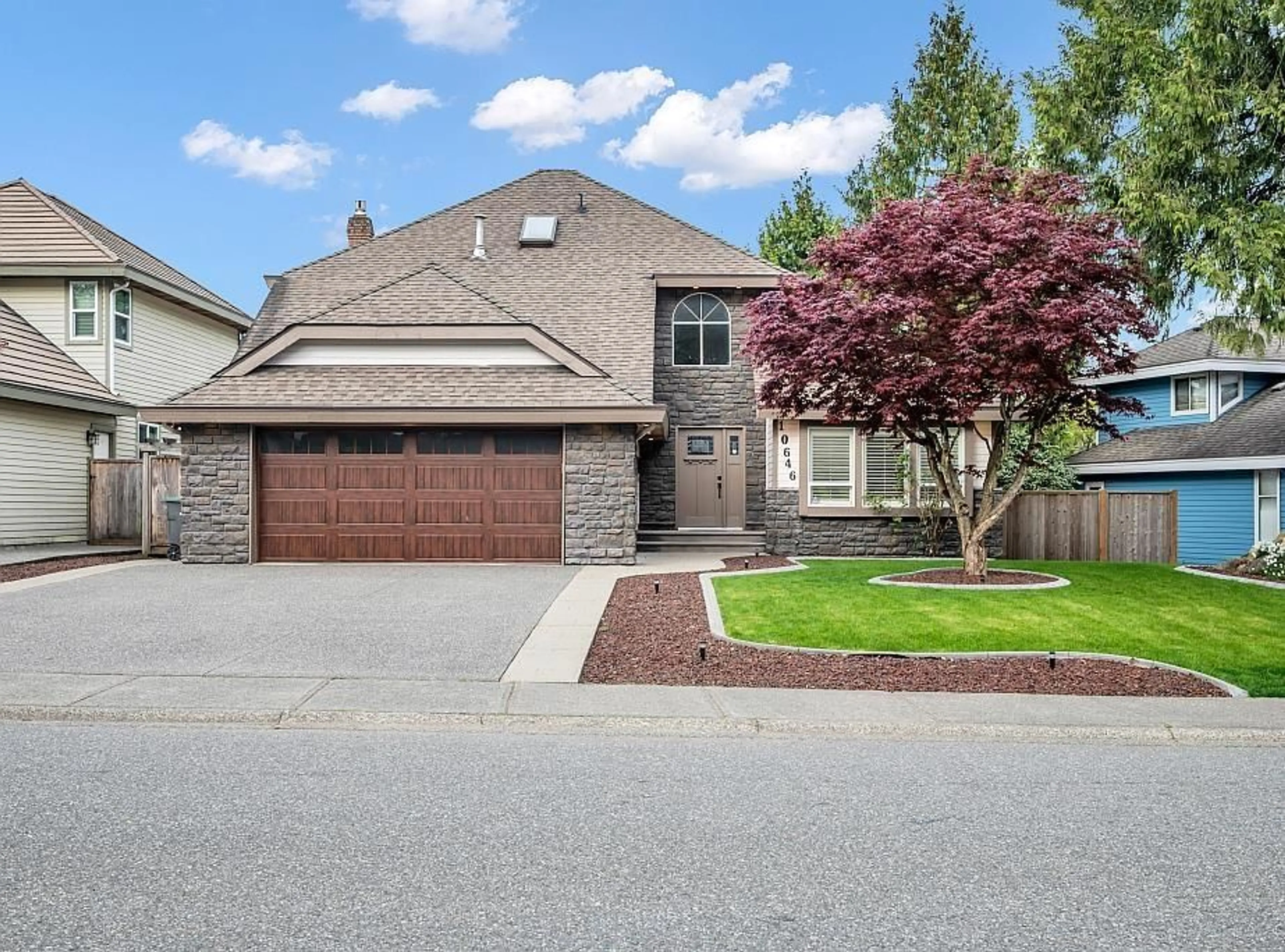 Home with brick exterior material, street for 10646 GLENWOOD CRESCENT EAST, Surrey British Columbia V4N1W1