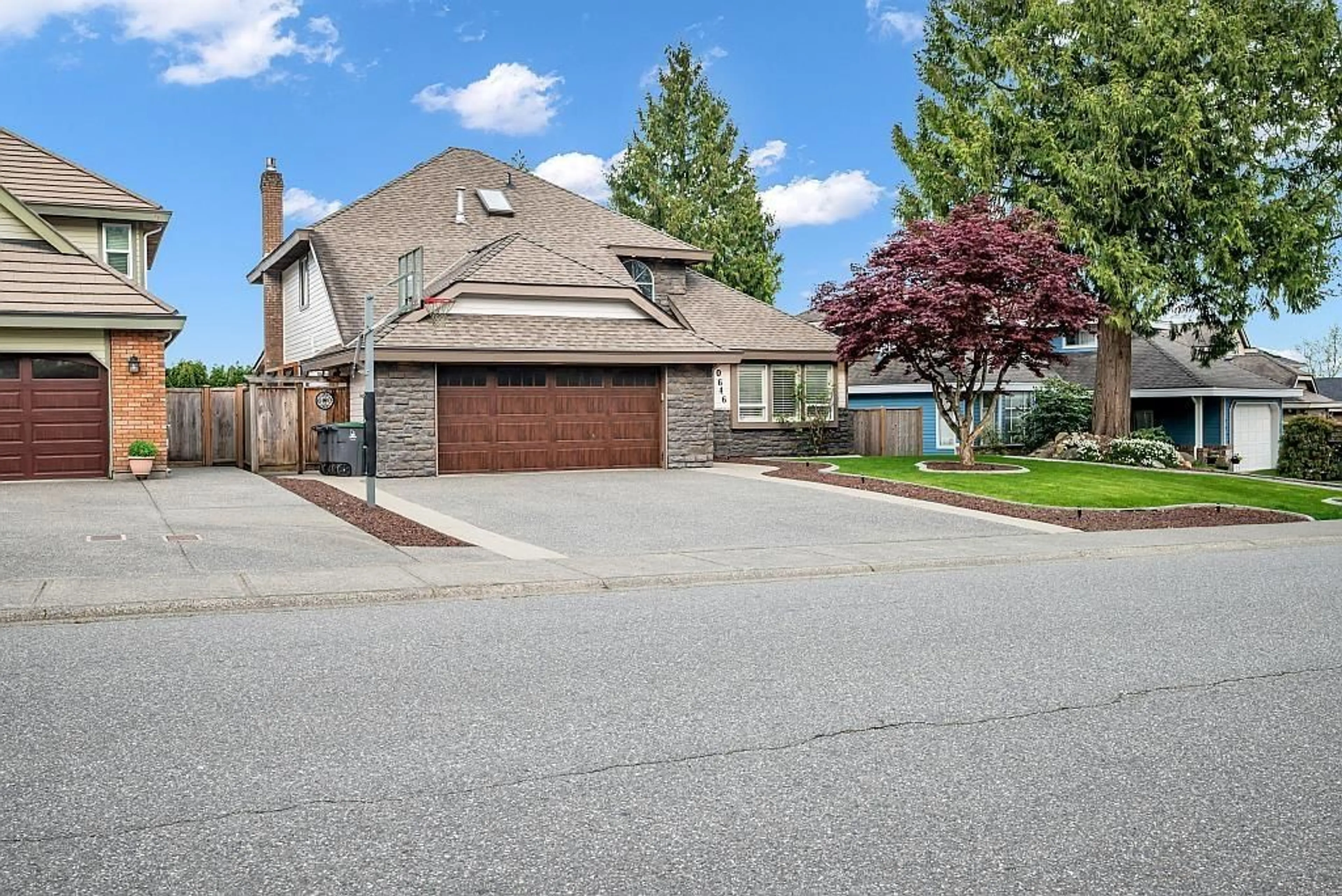 Unknown for 10646 GLENWOOD CRESCENT EAST, Surrey British Columbia V4N1W1