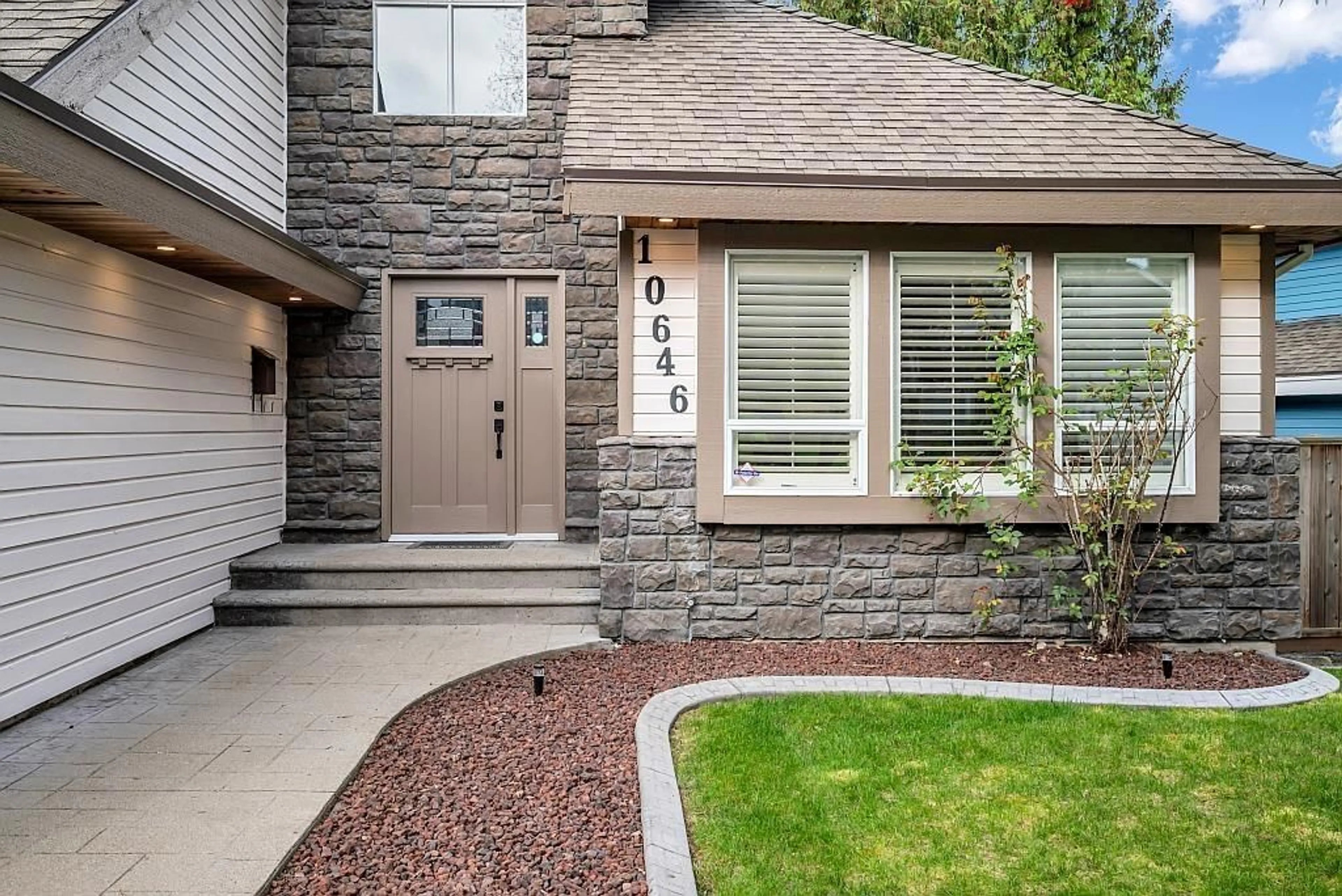 Home with brick exterior material, street for 10646 GLENWOOD CRESCENT EAST, Surrey British Columbia V4N1W1