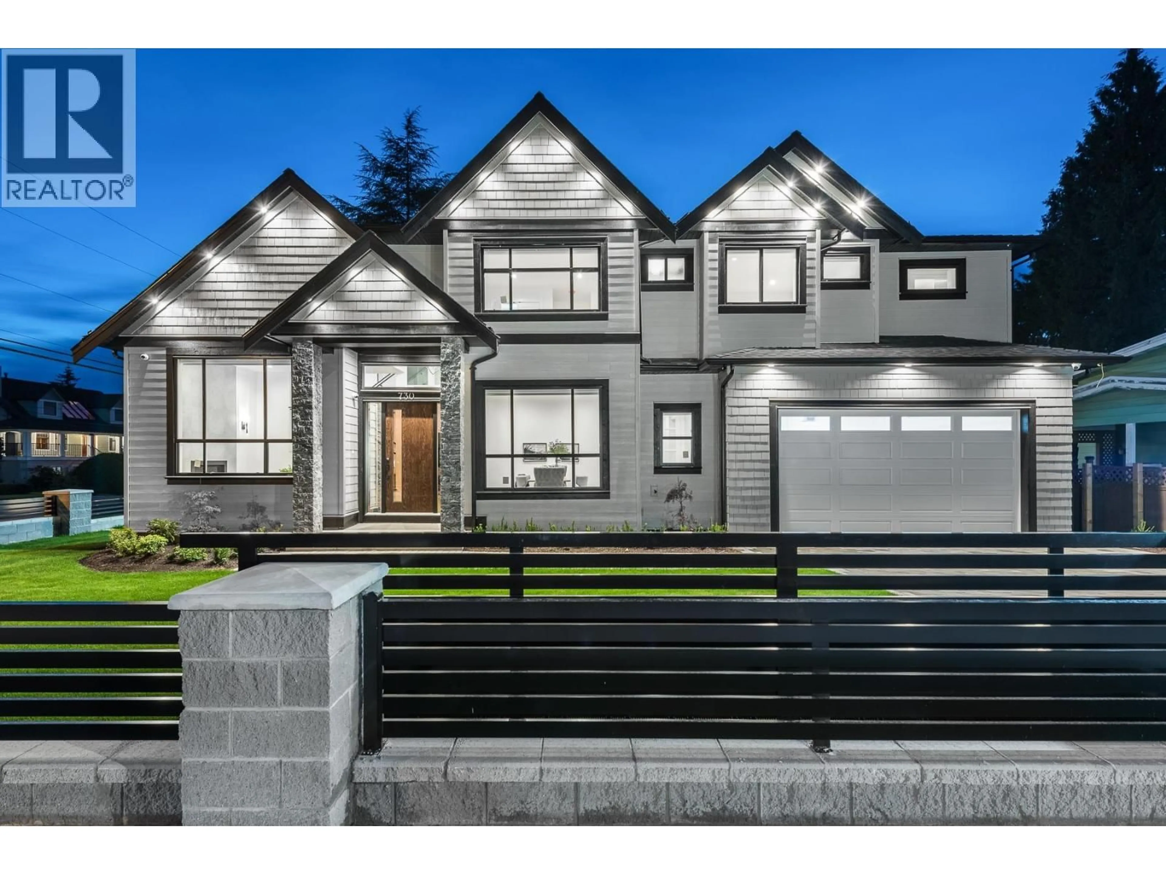 Home with vinyl exterior material, street for 730 SCHOOLHOUSE STREET, Coquitlam British Columbia V3J5R9