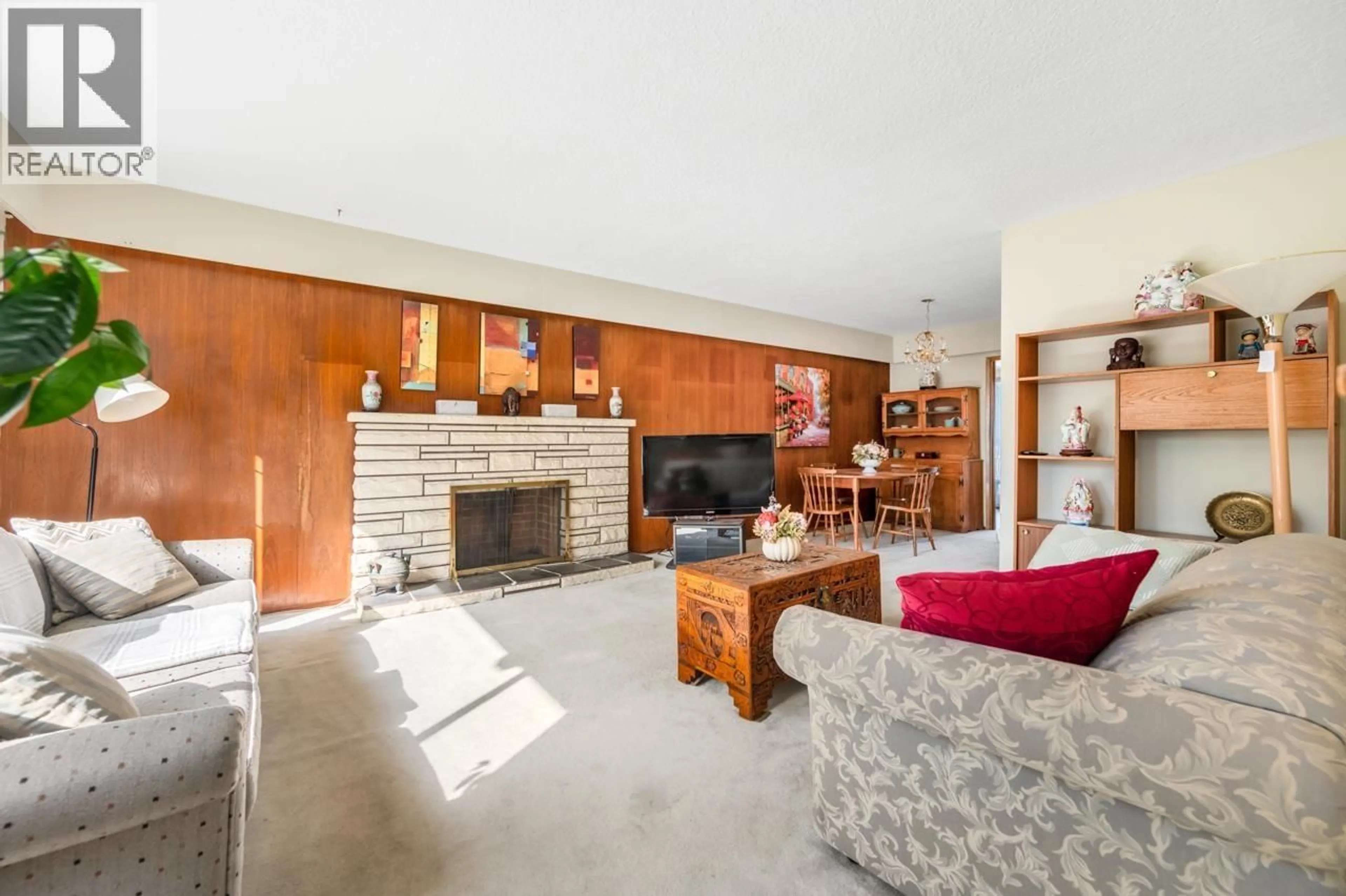 Living room with furniture, unknown for 6036 KNIGHT STREET, Vancouver British Columbia V5P2V5