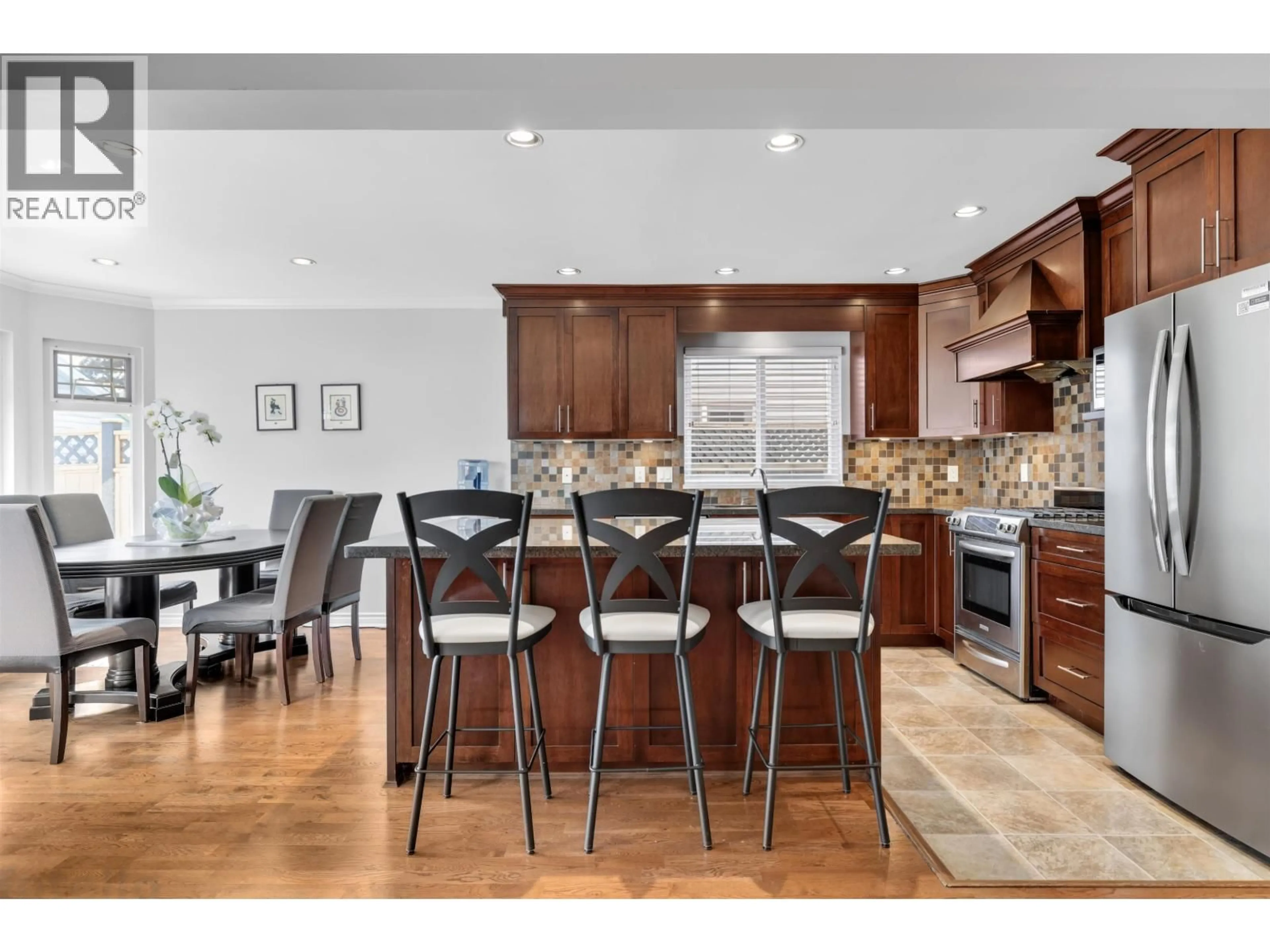 Open concept kitchen, unknown for 3120 BROADWAY STREET, Richmond British Columbia V7E2W9